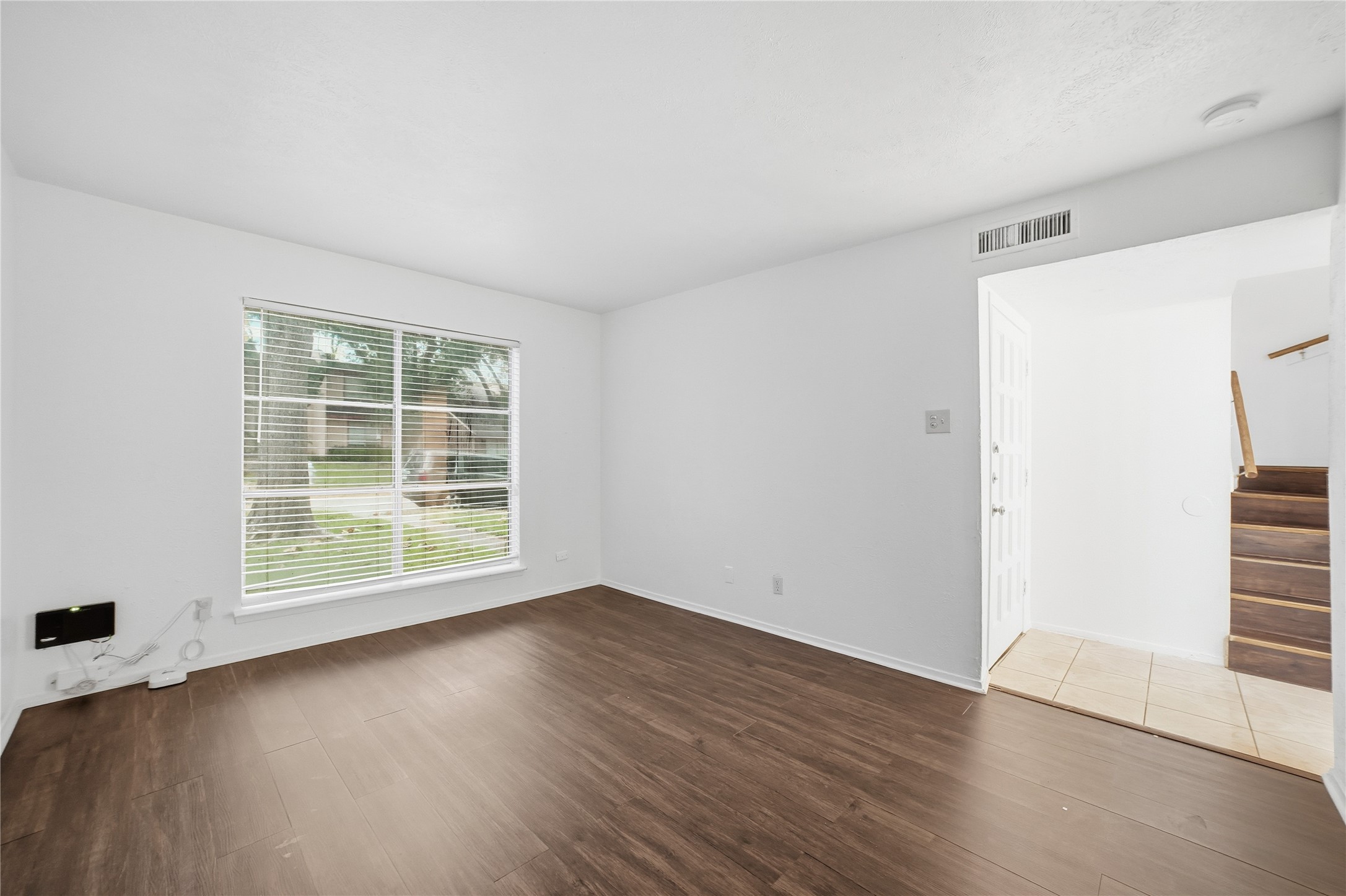 334 Valley Park Drive Garland TX 75043