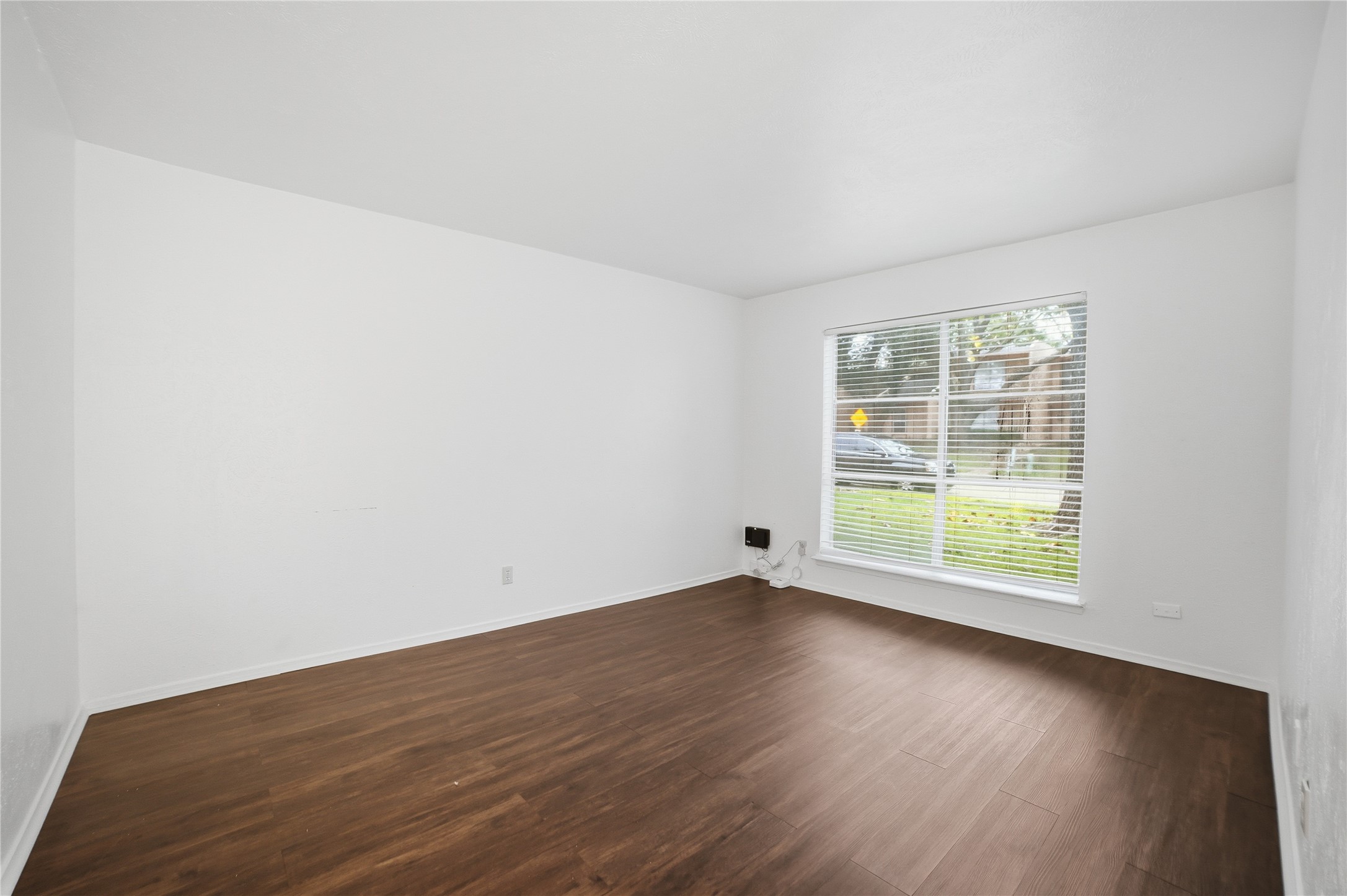 334 Valley Park Drive Garland TX 75043