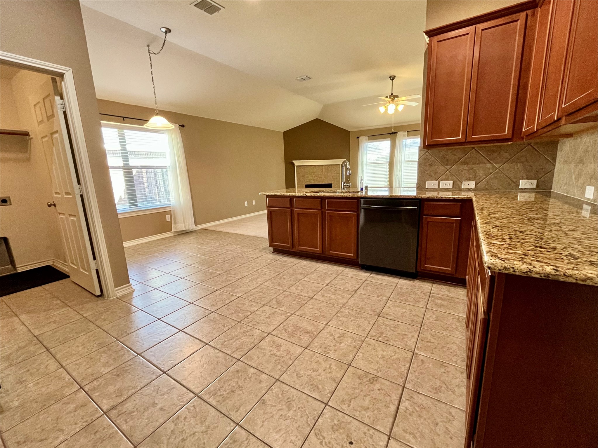 3504 Northpointe Drive Denton TX 76207