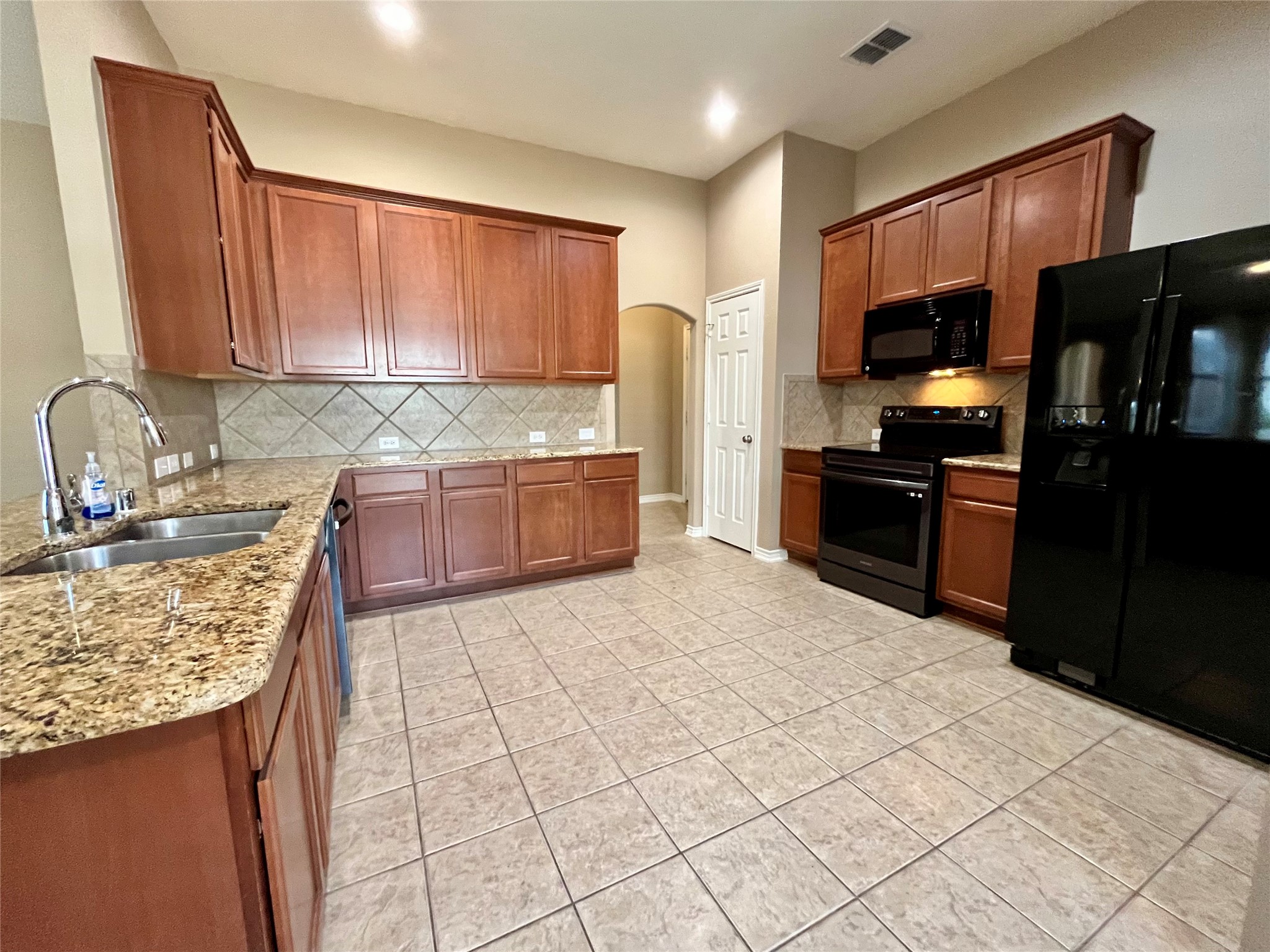 3504 Northpointe Drive Denton TX 76207