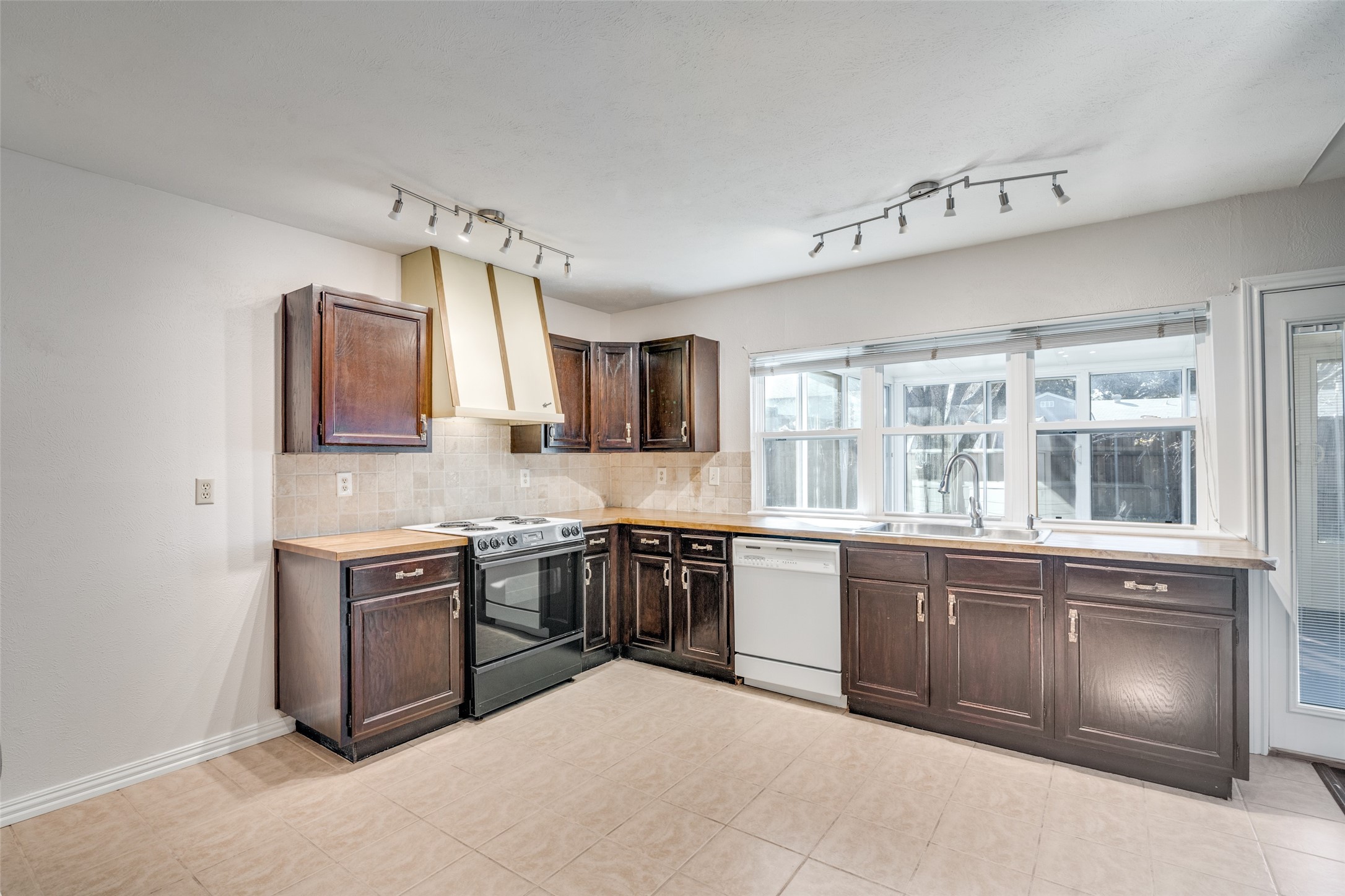 5602 Magnolia Lane Rowlett TX 75089