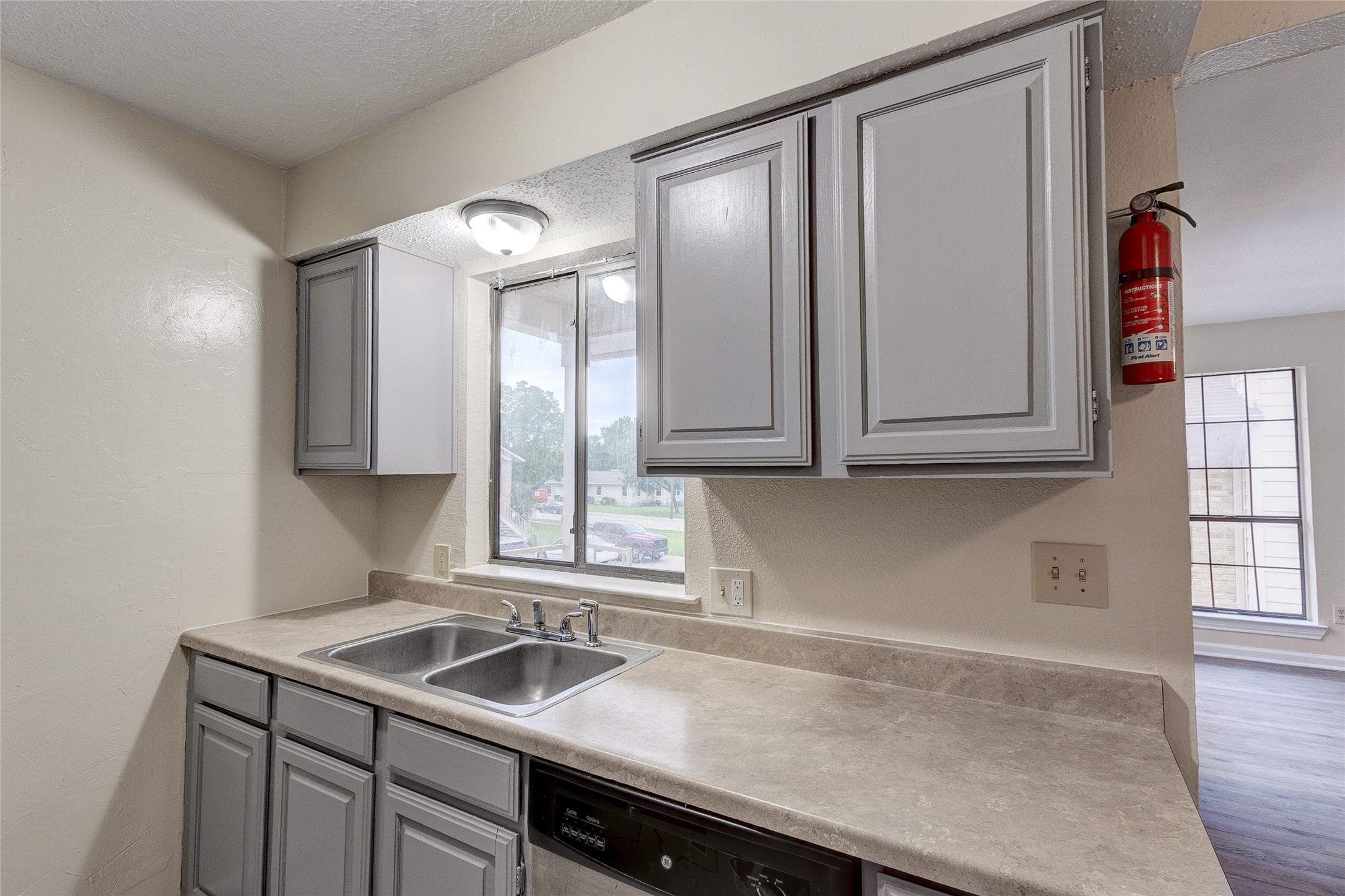 203 W Trinity Street Forney TX 75126