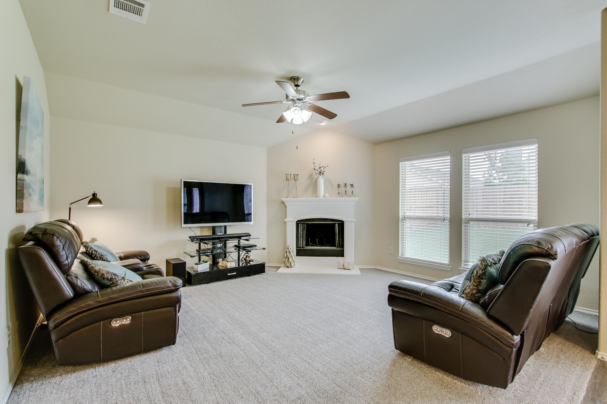 8732 Whirlwind Trail Aubrey TX 76227
