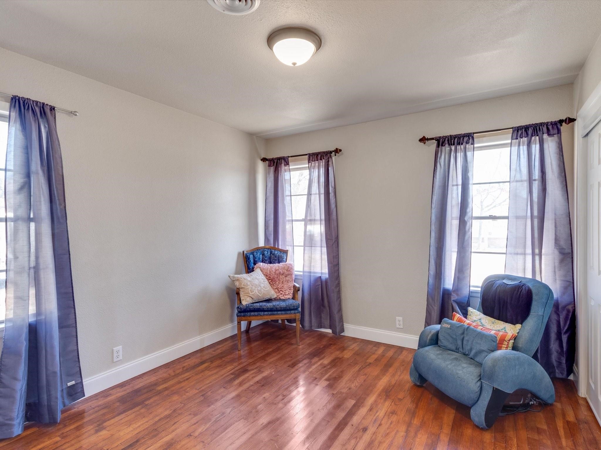 801 Pecan Street Sanger TX 76266