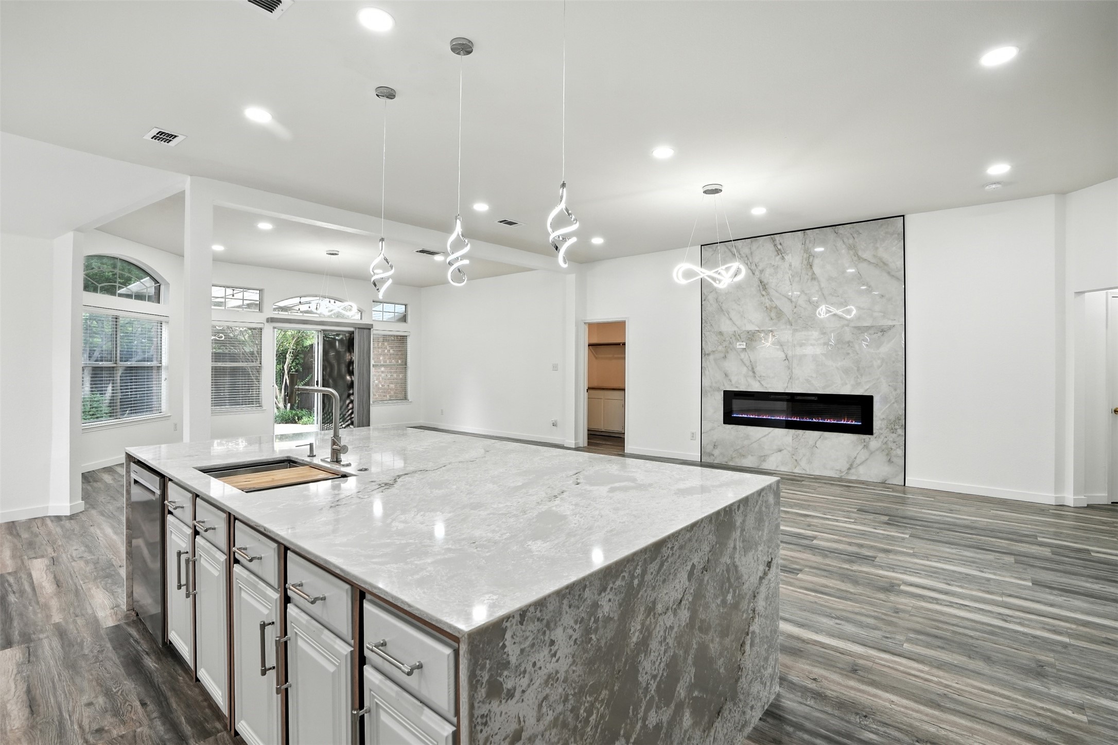 6605 Oxford Lane The Colony TX 75056