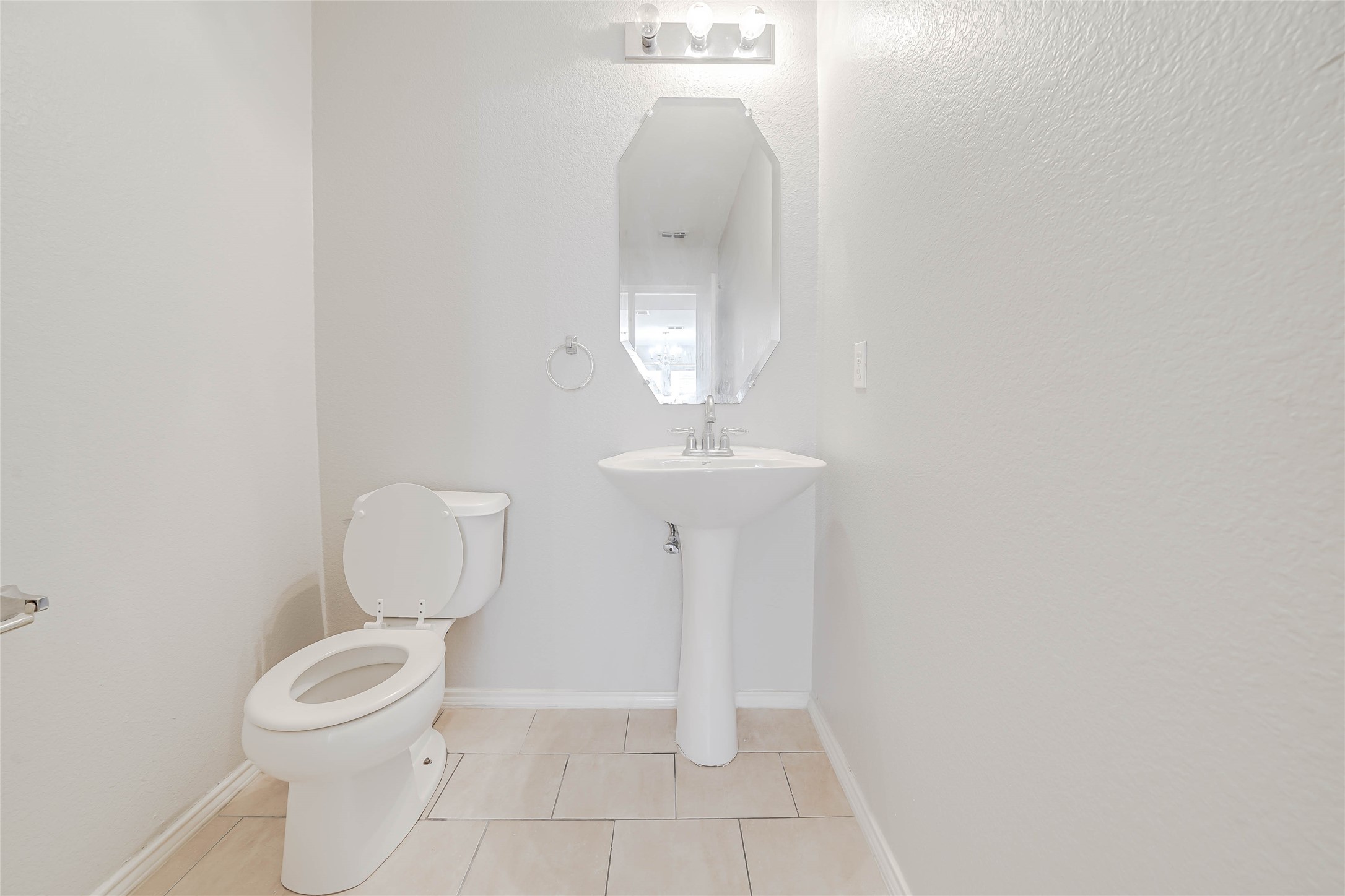 329 Highland Glen Trail Wylie TX 75098