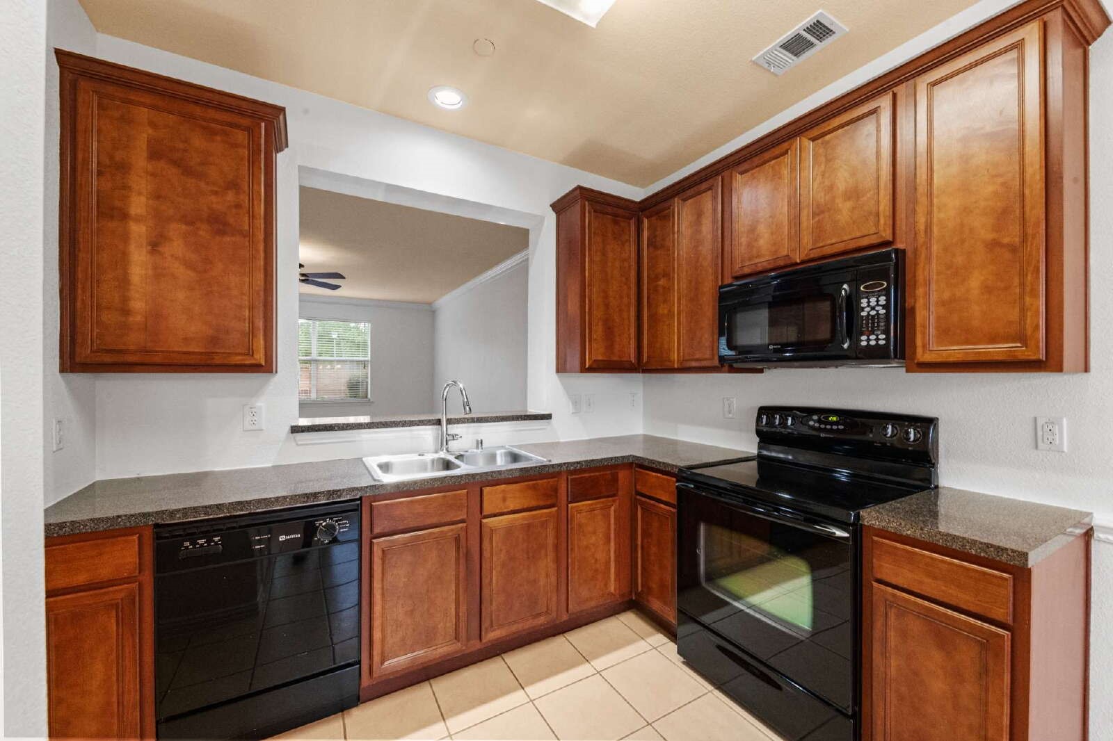 252 Heritage Hill Drive Lewisville TX 75067