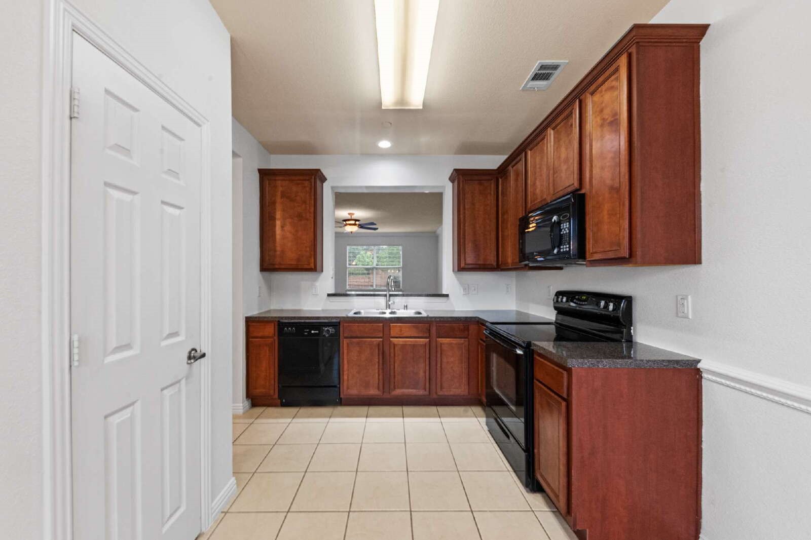 252 Heritage Hill Drive Lewisville TX 75067