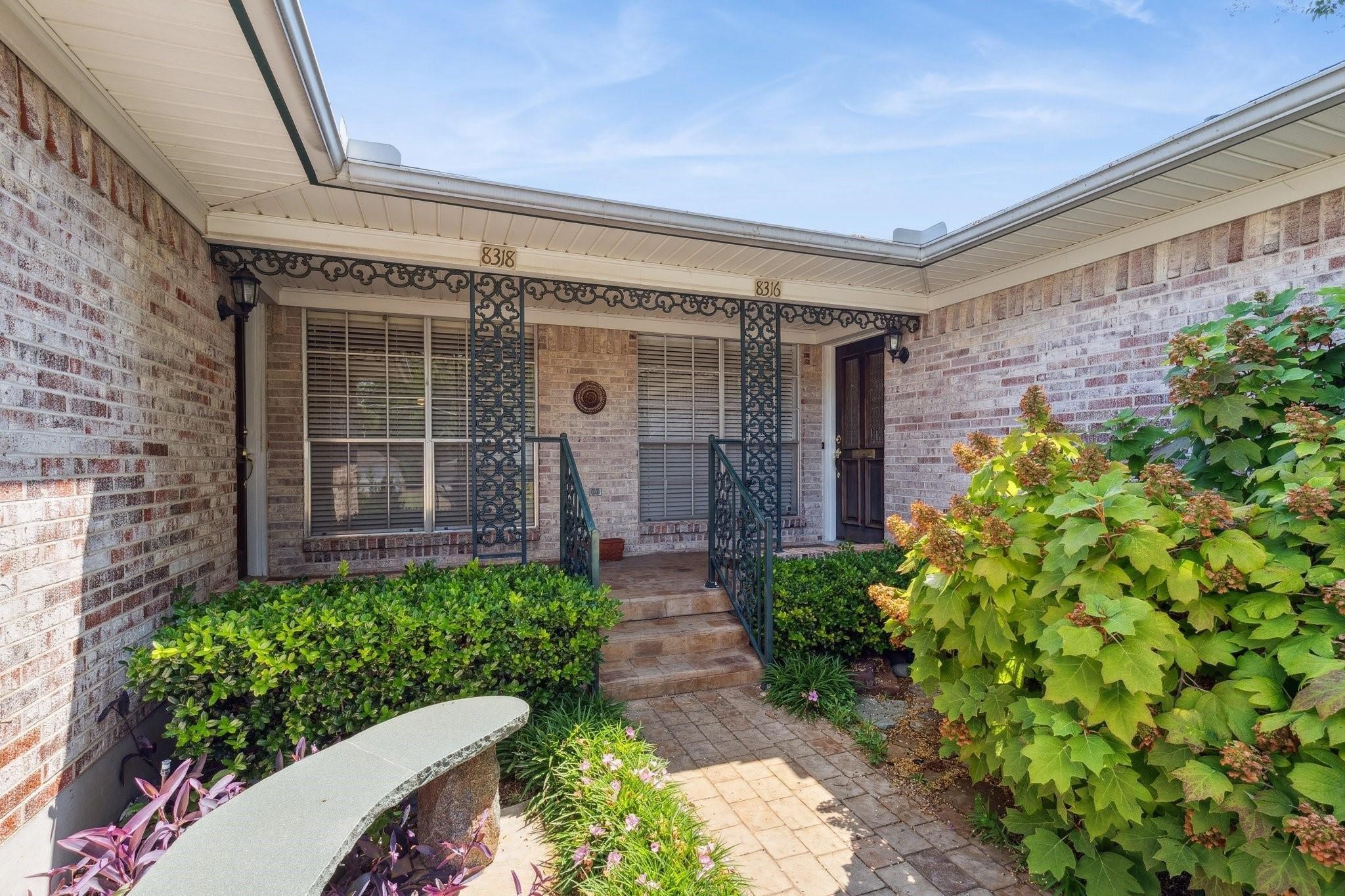 8316 Lullwater Dallas TX 75218