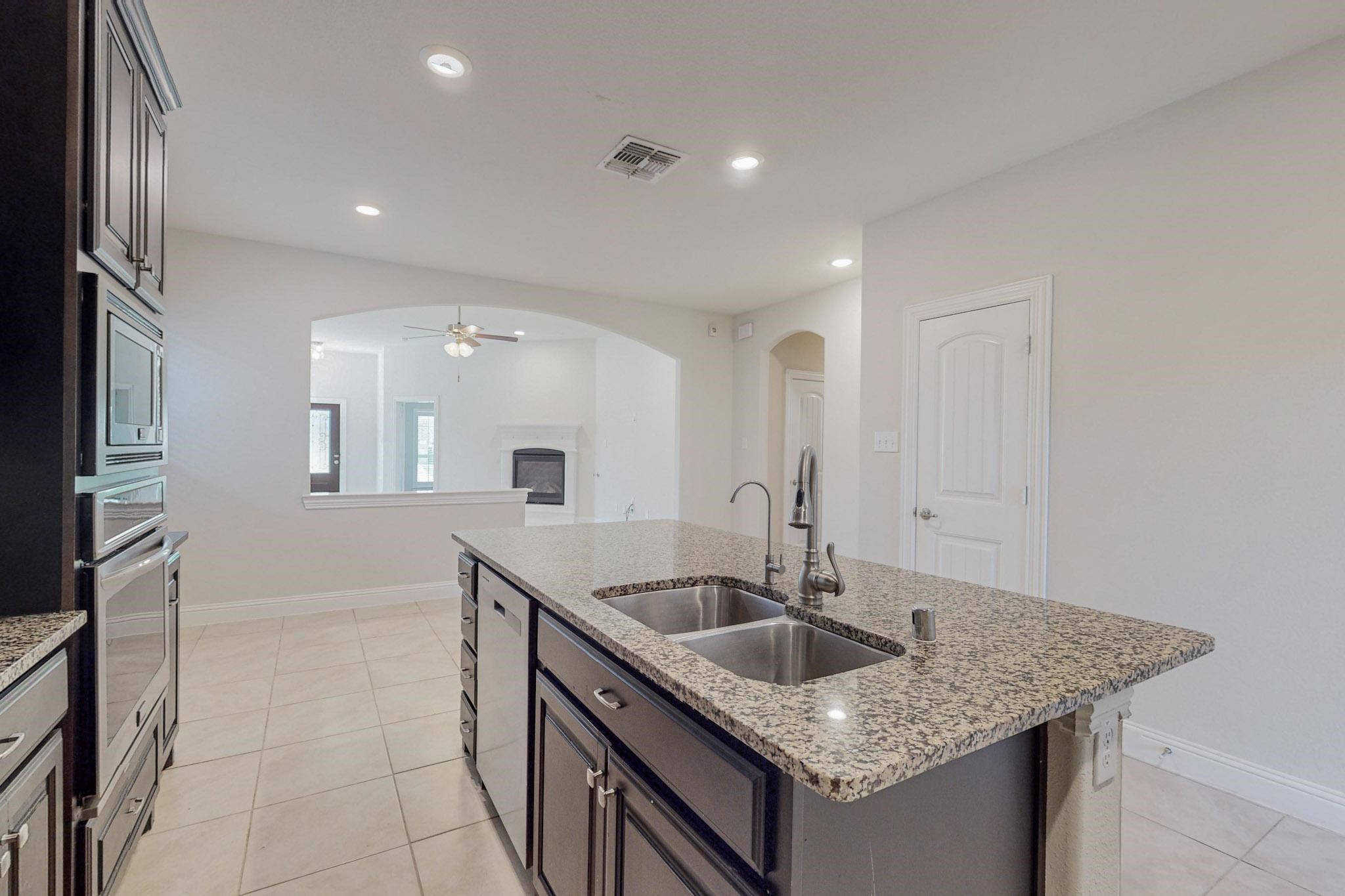 1004 Bluebird Way Celina TX 75009