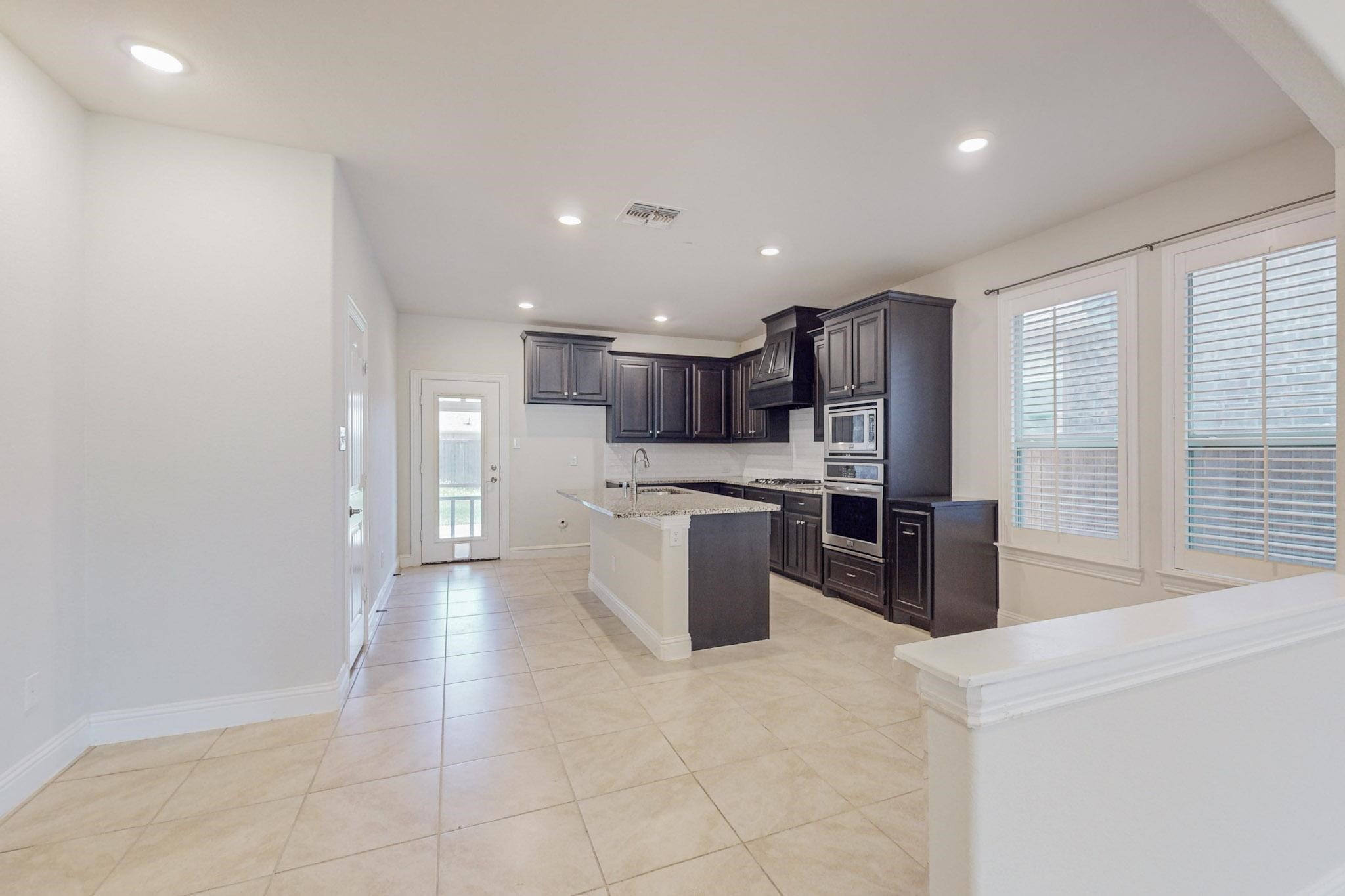 1004 Bluebird Way Celina TX 75009