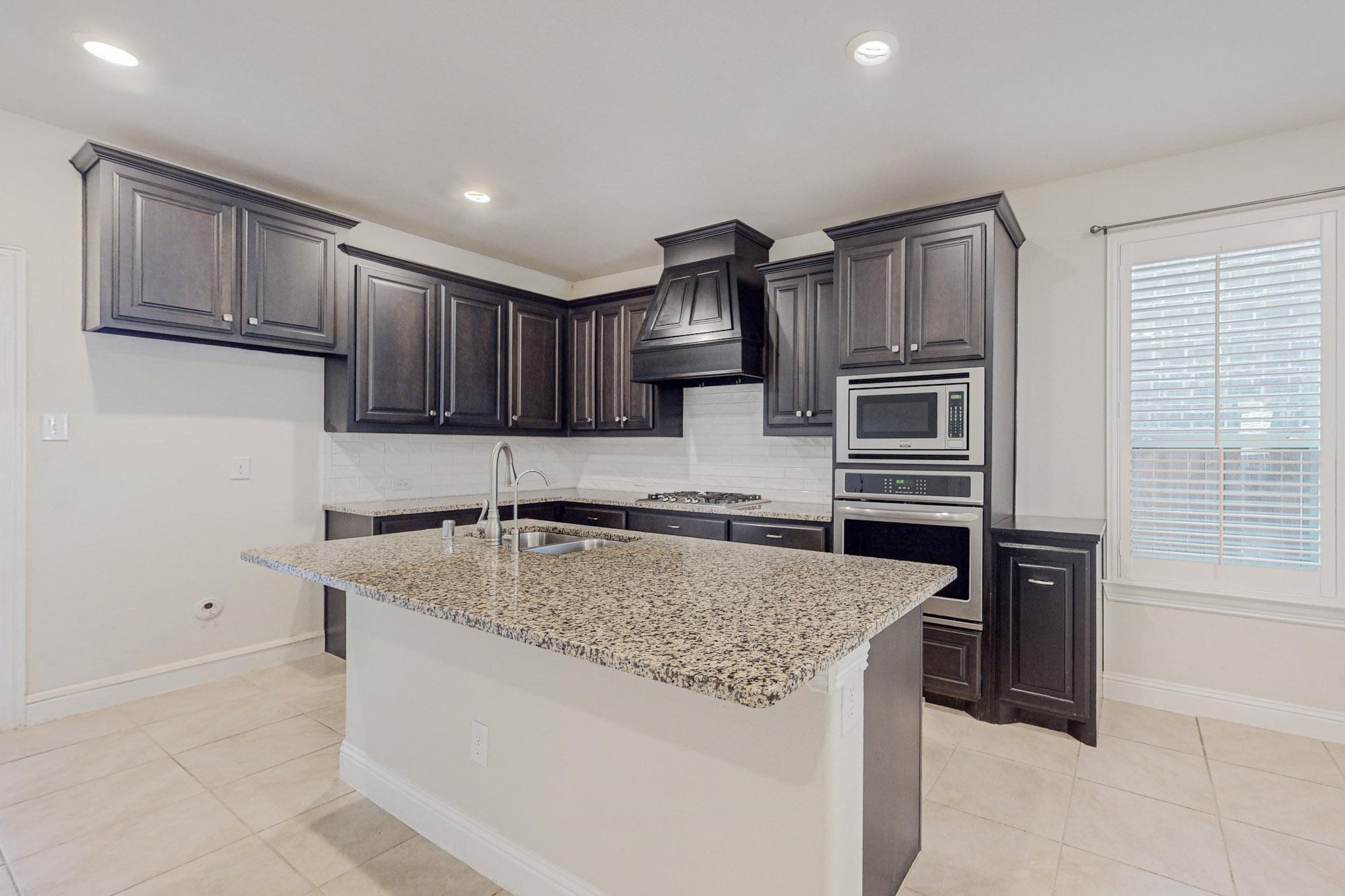 1004 Bluebird Way Celina TX 75009