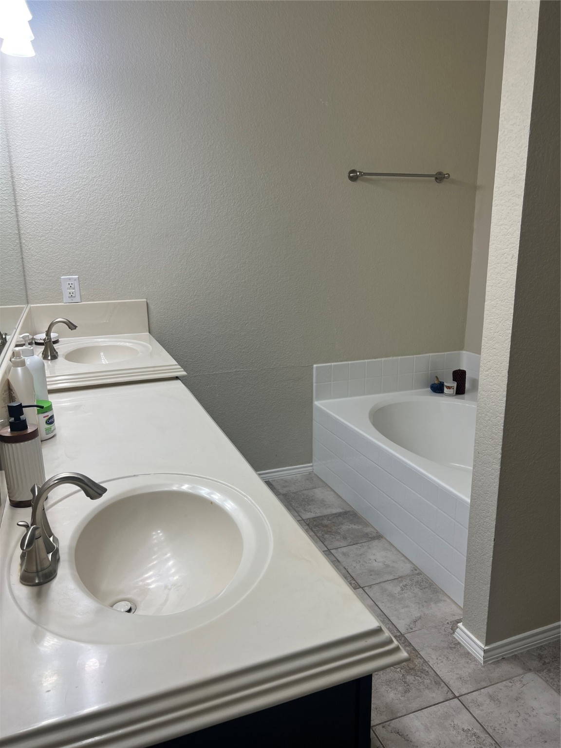 1013 Bruni Court Aubrey TX 76227