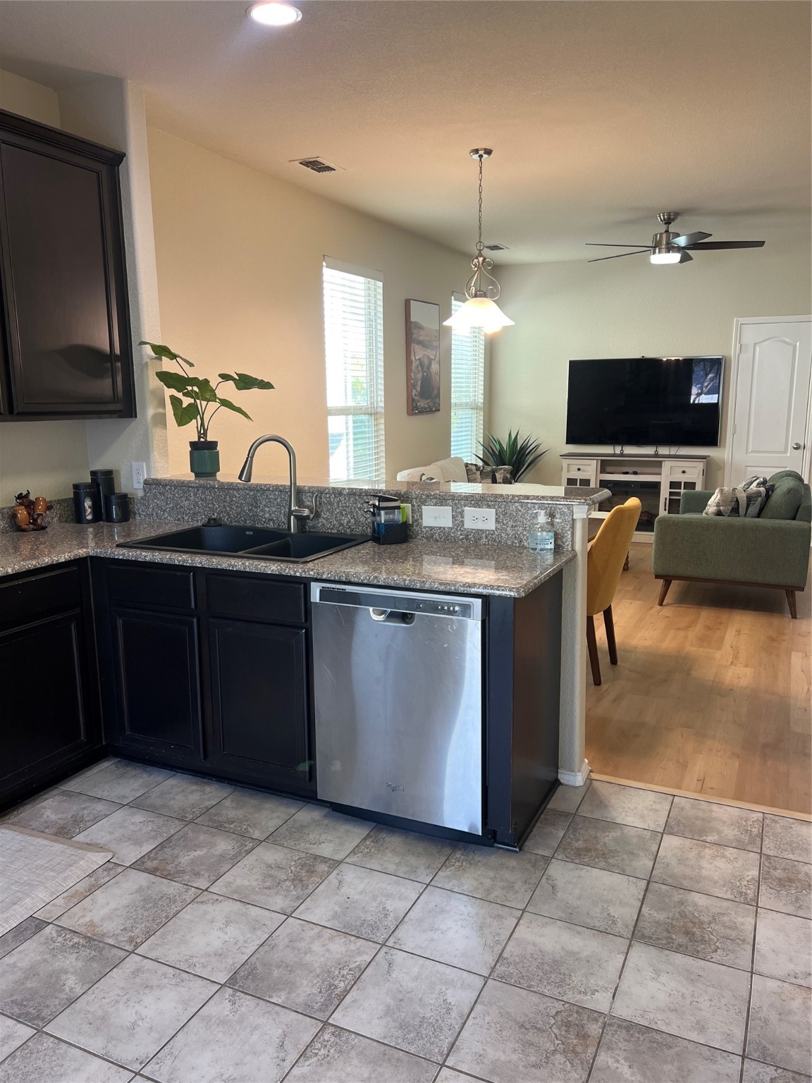 1013 Bruni Court Aubrey TX 76227