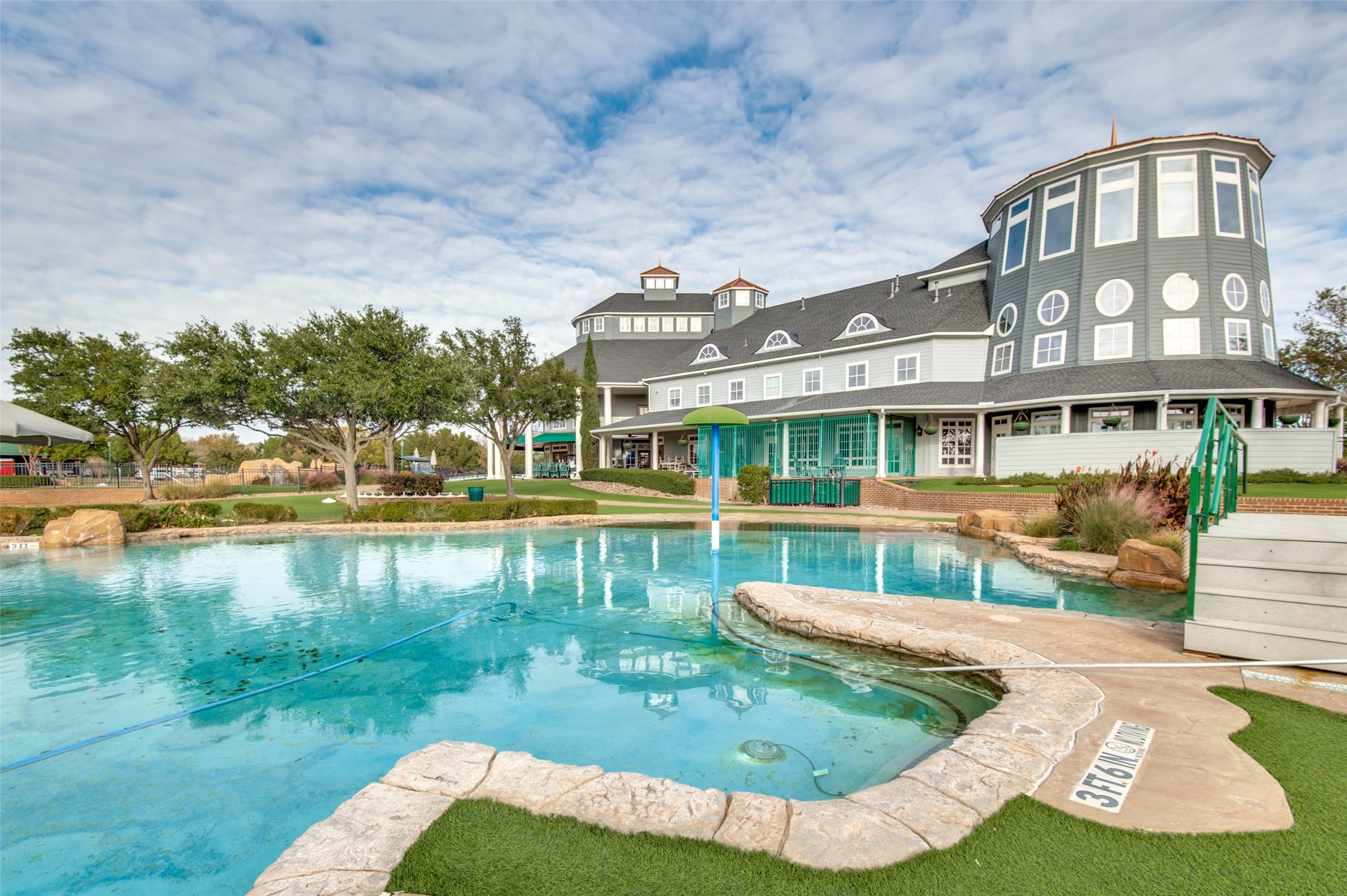 1013 Bruni Court Aubrey TX 76227