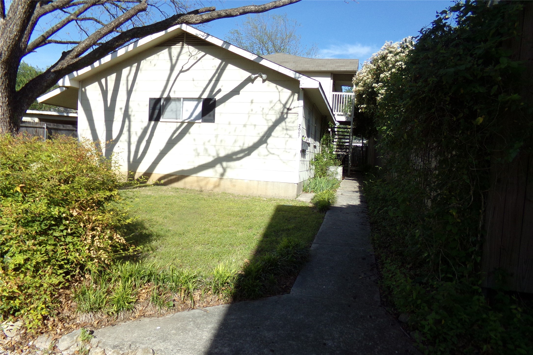 2007 Tremont Avenue Fort Worth TX 76107