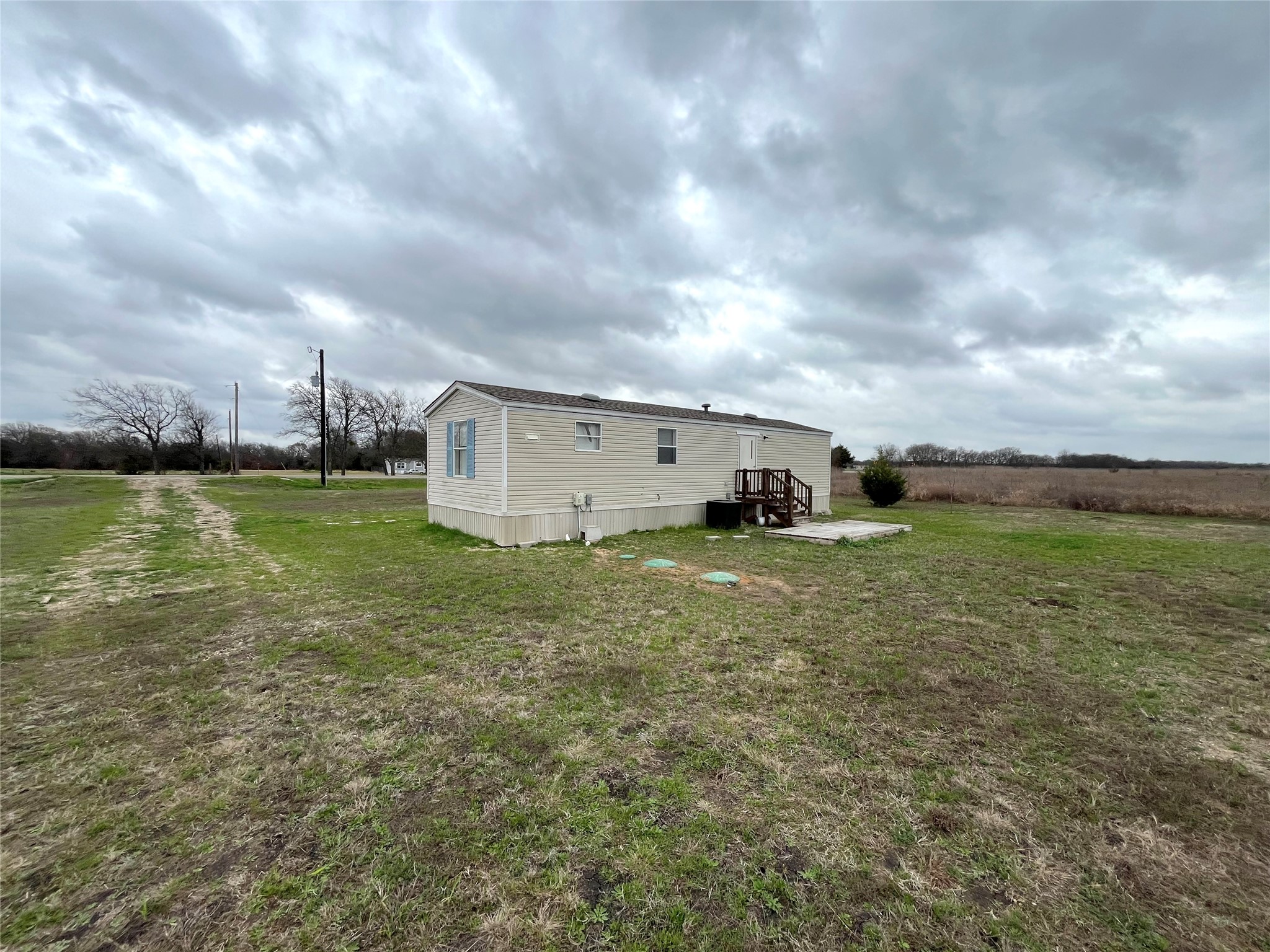 8082 Fm 697 Whitewright TX 75491