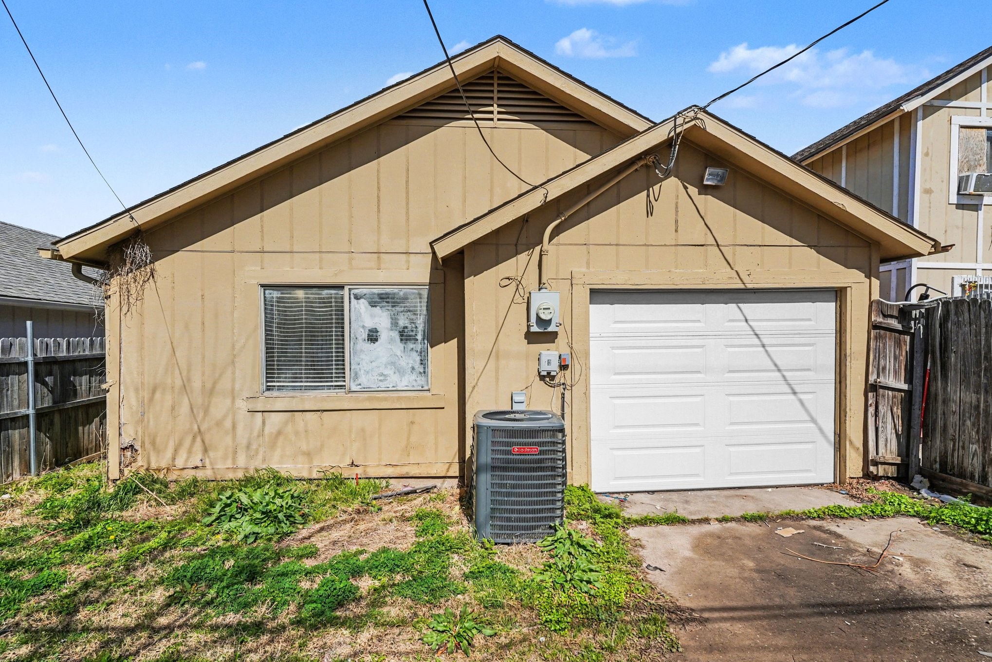 10328 Chelmsford Drive Dallas TX 75217