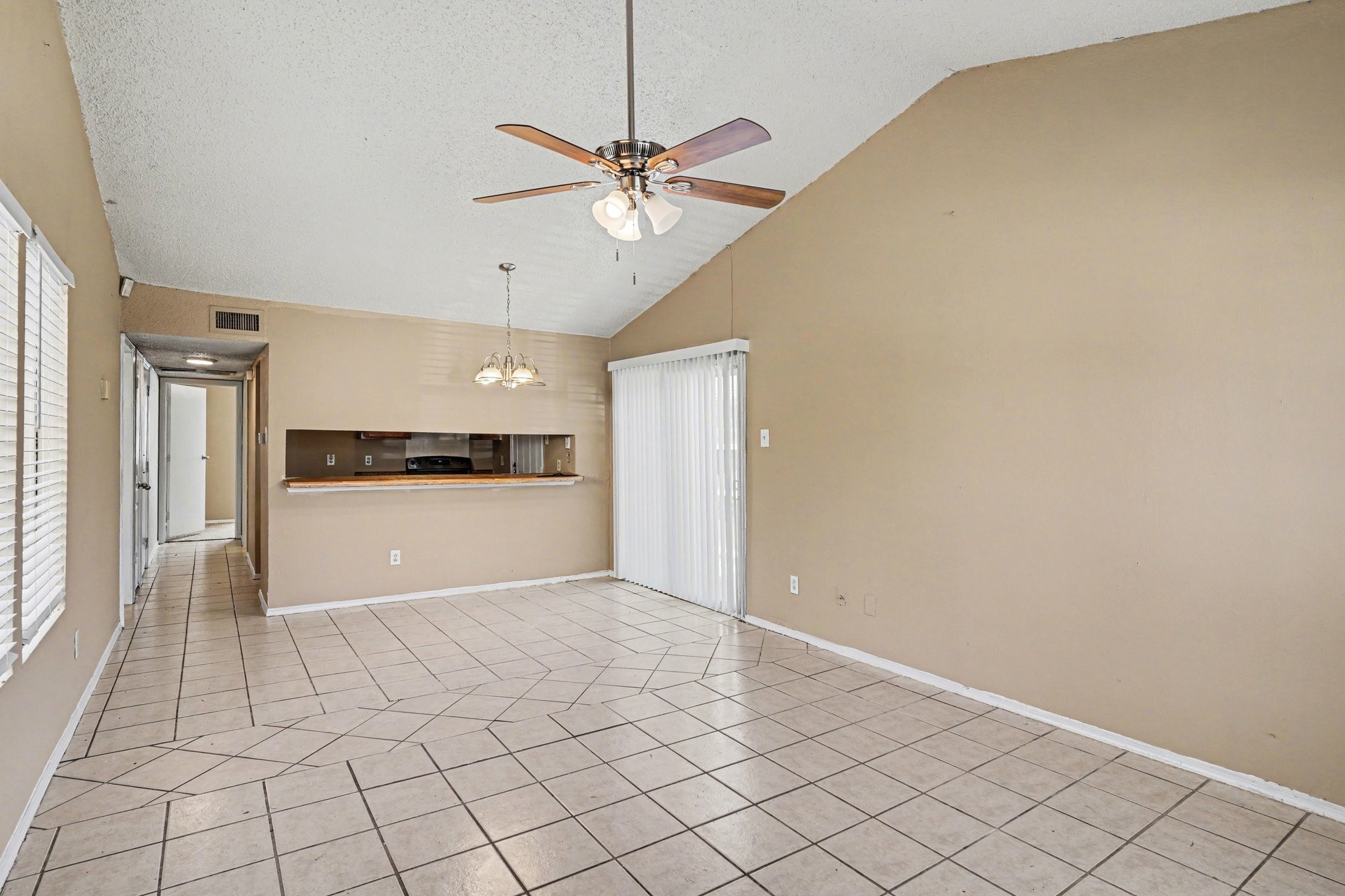 10328 Chelmsford Drive Dallas TX 75217
