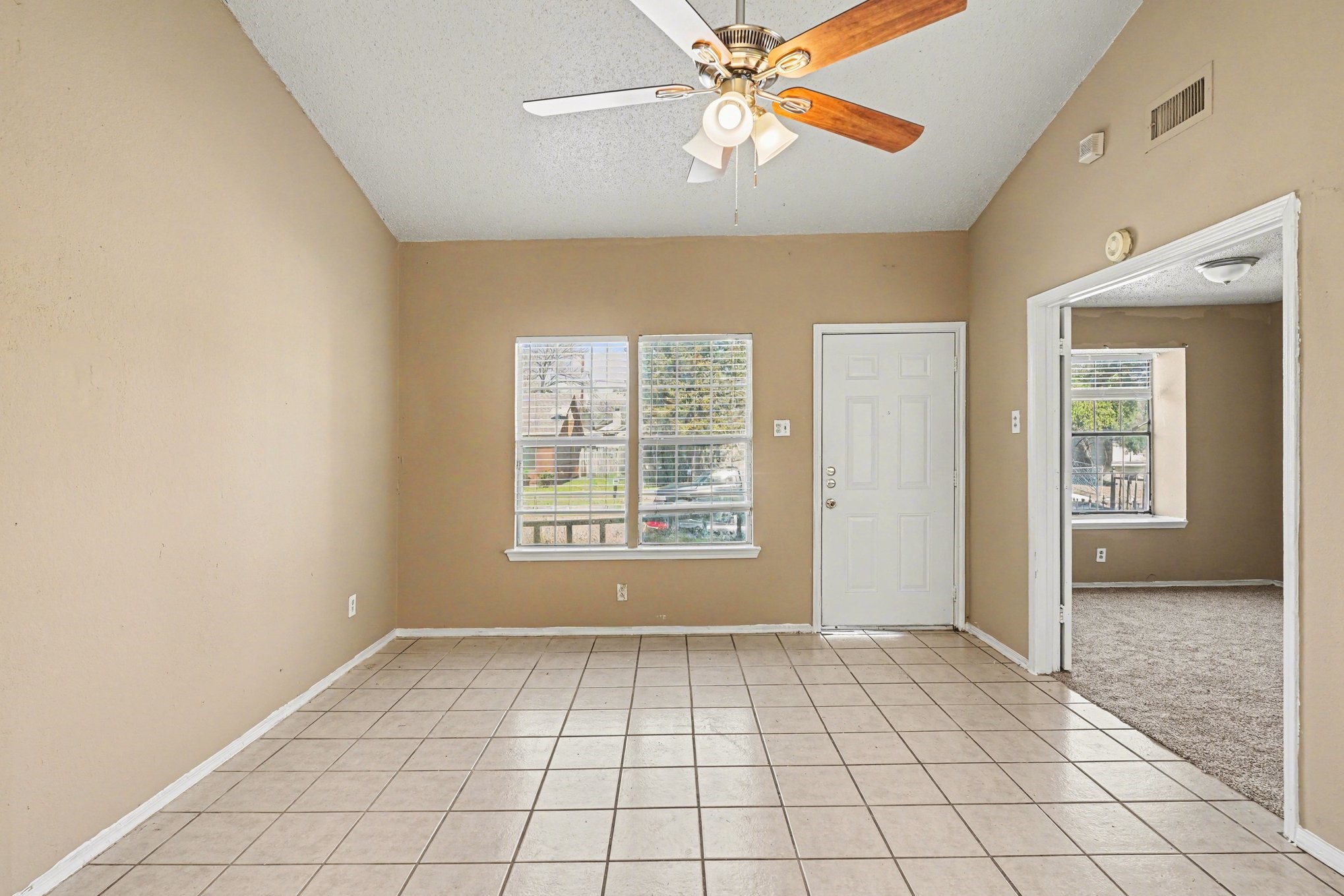 10328 Chelmsford Drive Dallas TX 75217