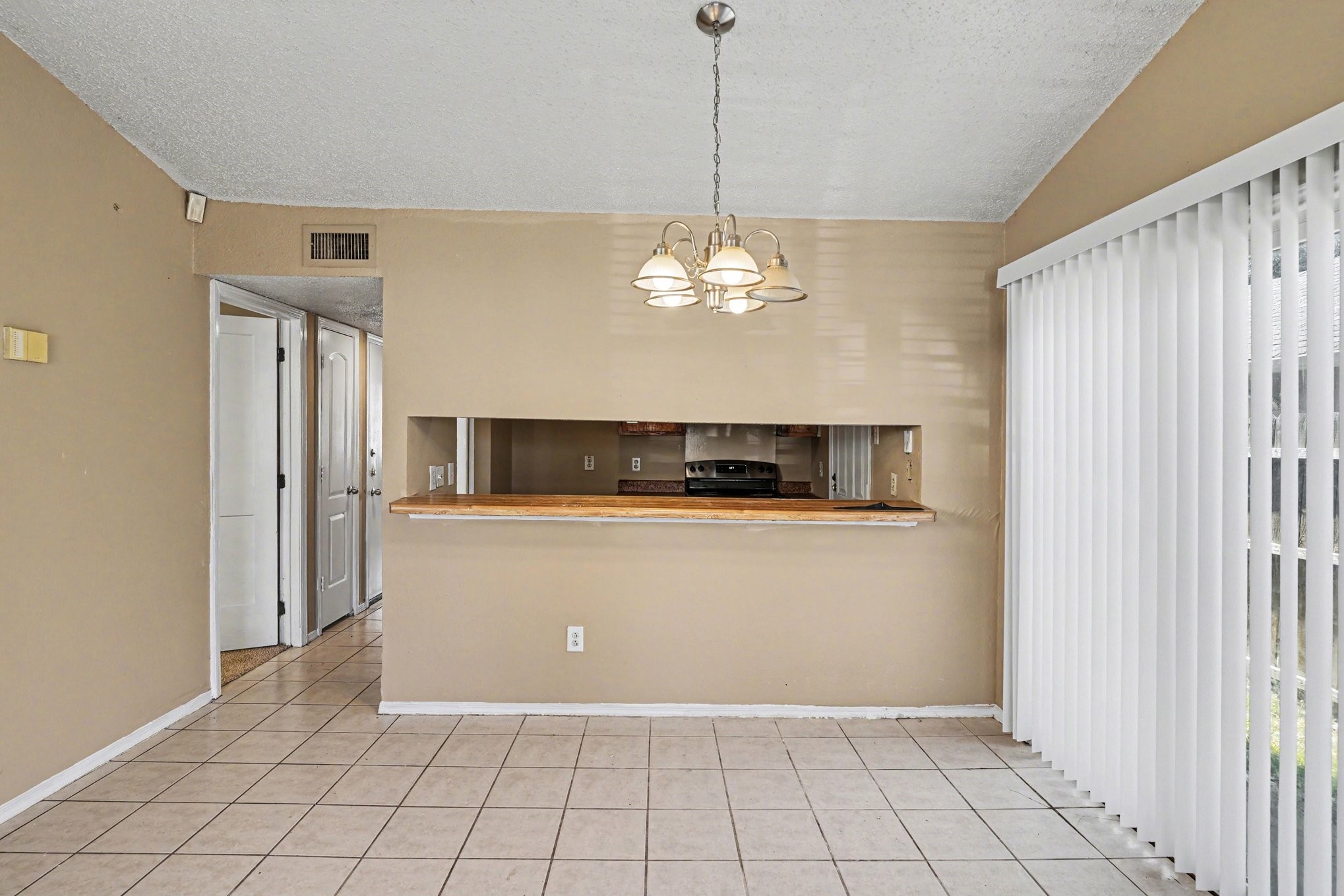 10328 Chelmsford Drive Dallas TX 75217