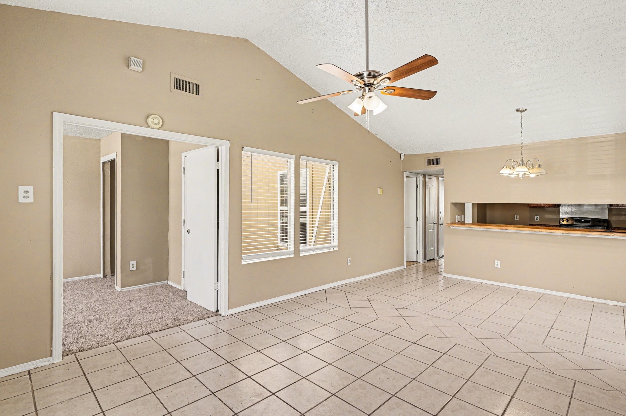 10328 Chelmsford Drive Dallas TX 75217