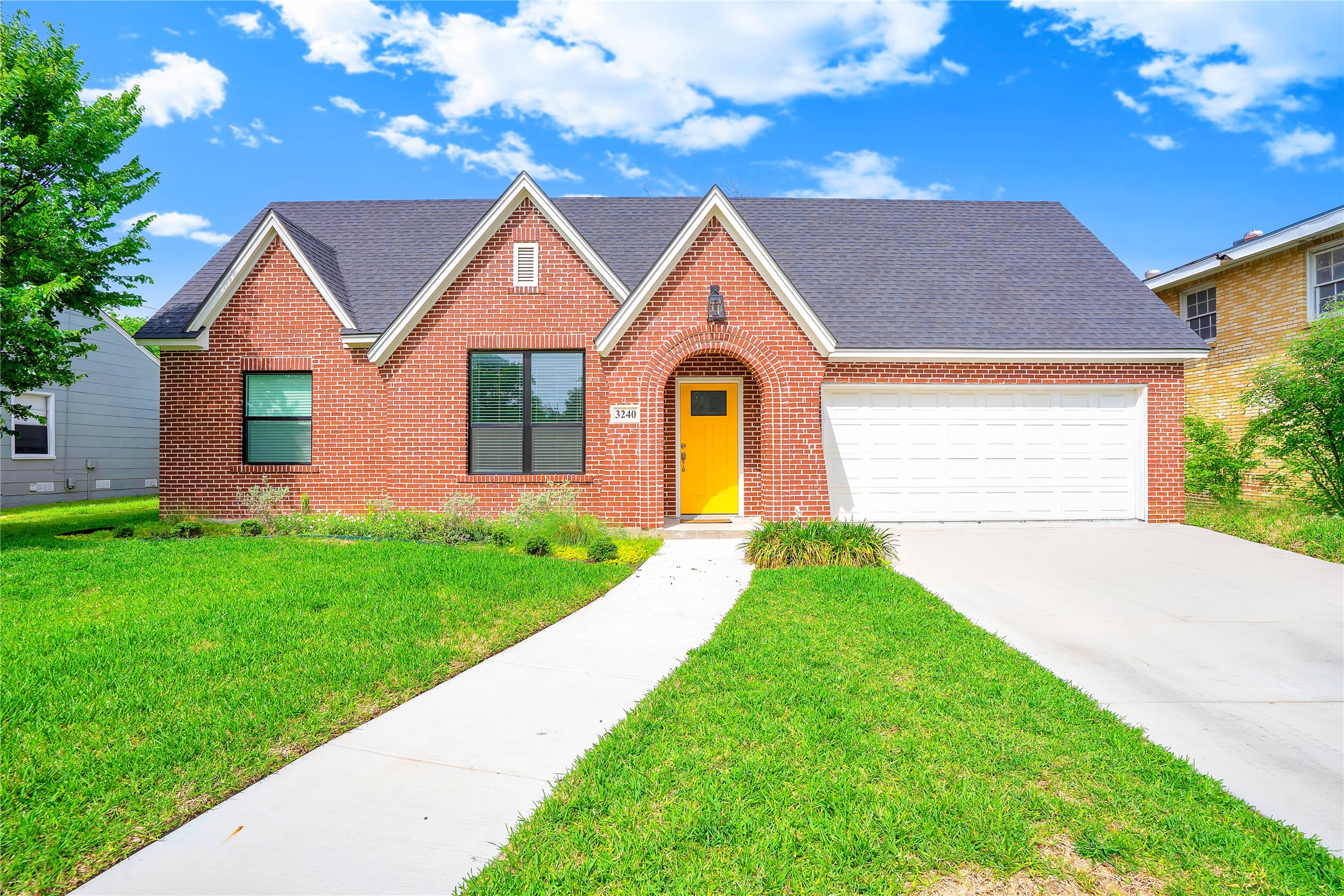 3240 Sandage Avenue Fort Worth TX 76109