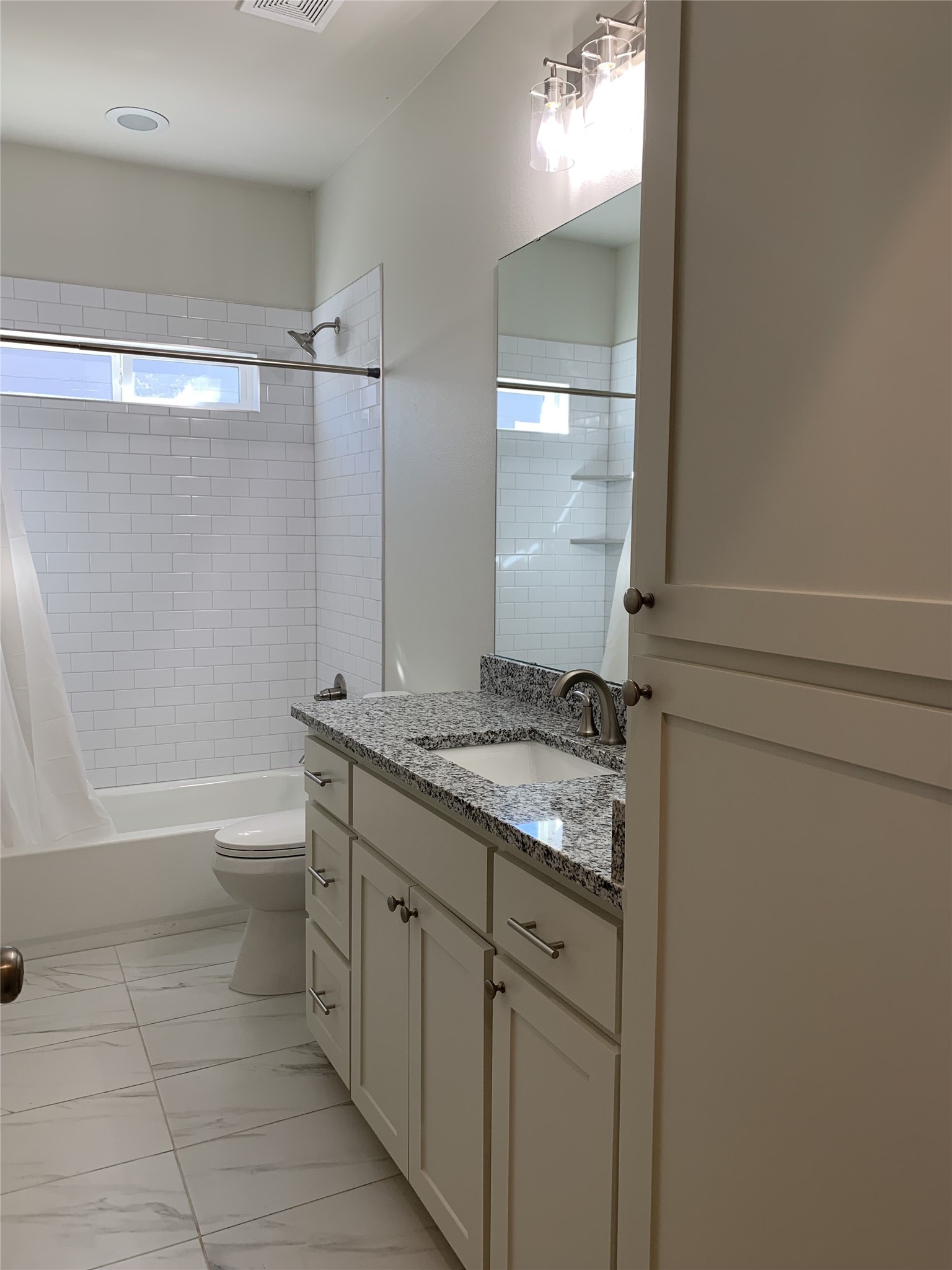 3240 Sandage Avenue Fort Worth TX 76109