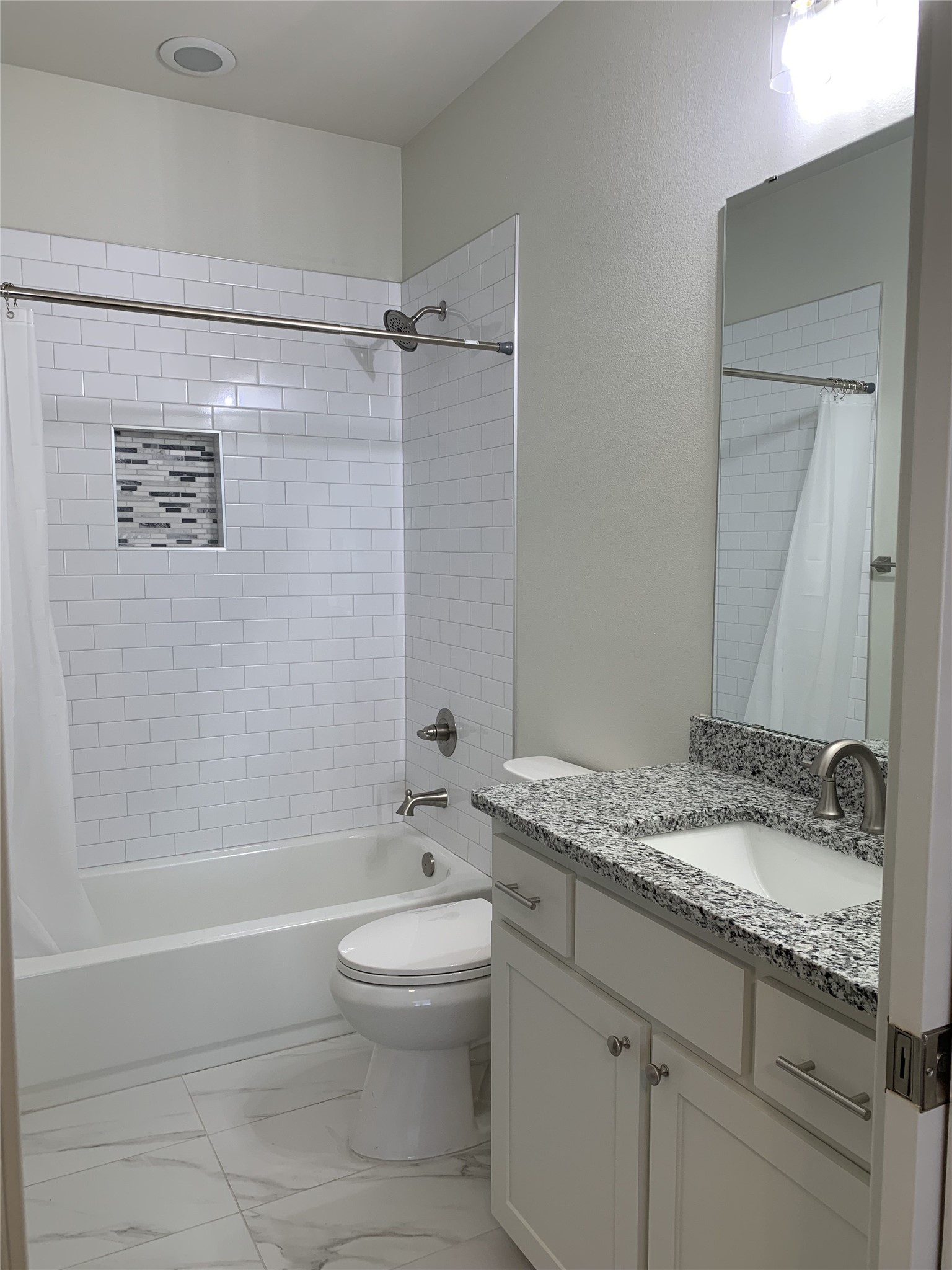 3240 Sandage Avenue Fort Worth TX 76109