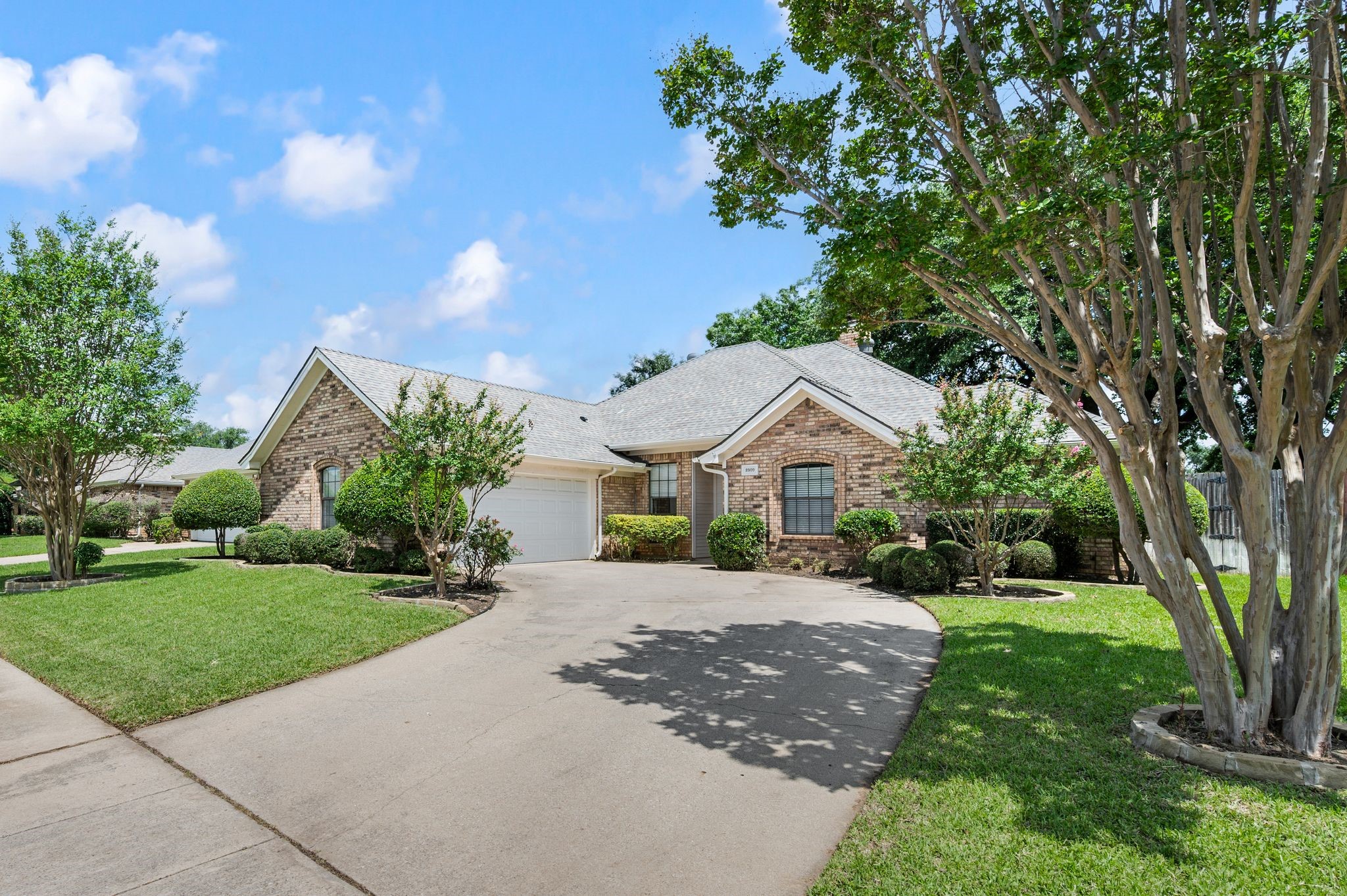 2509 Woodfield Way Bedford TX 76021