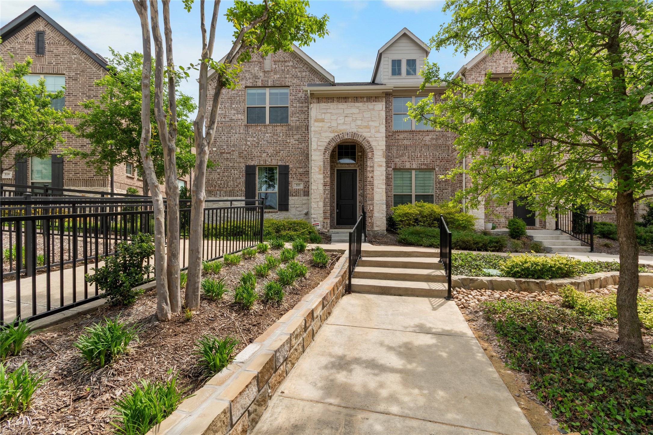 523 Cobblestone Lane Irving TX 75039