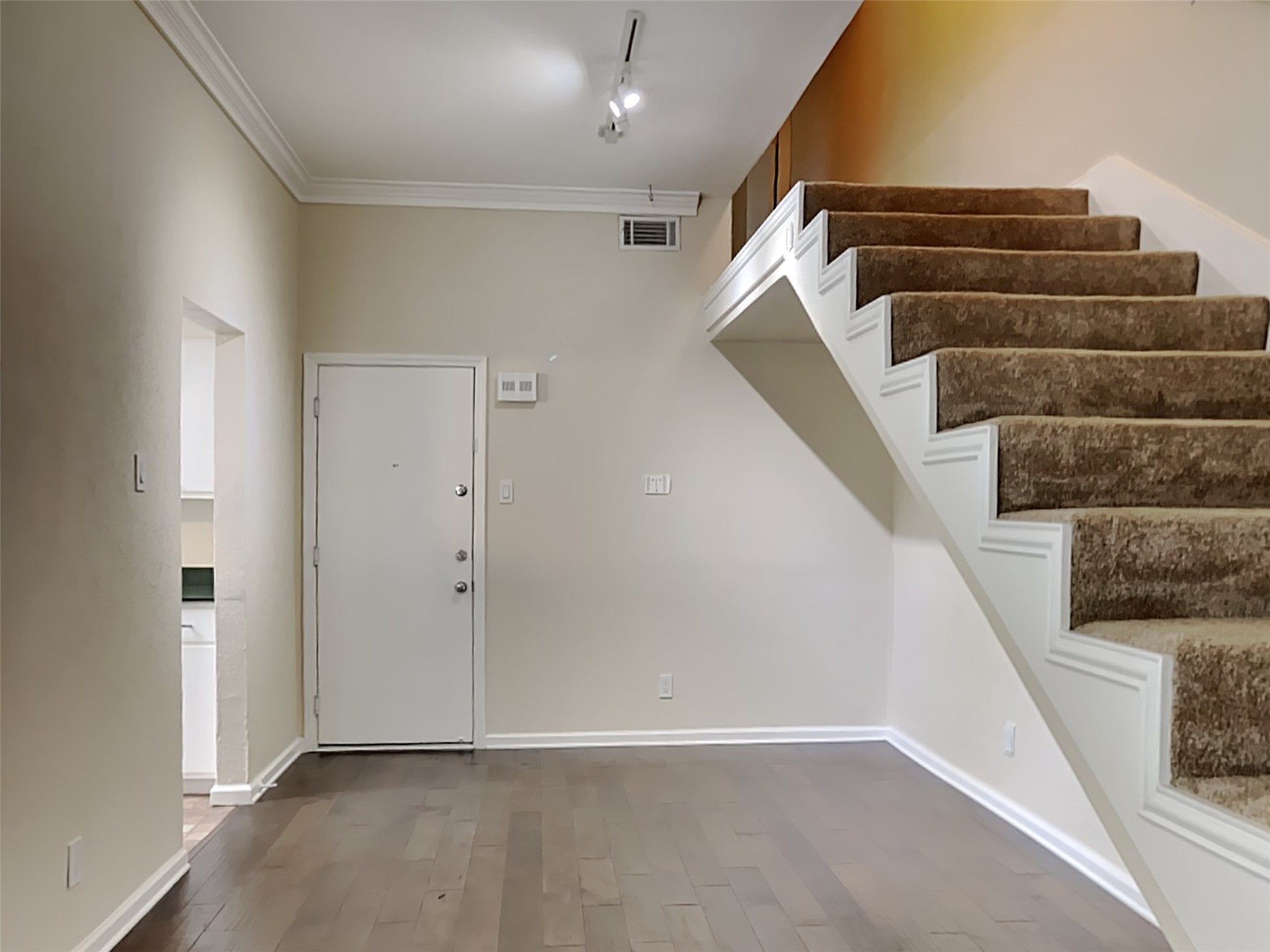 2907 Shelby Avenue Dallas TX 75219