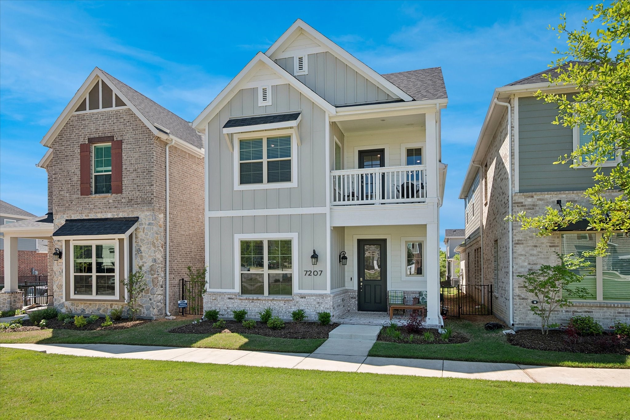 7207 Daytona Mews Rowlett TX 75088