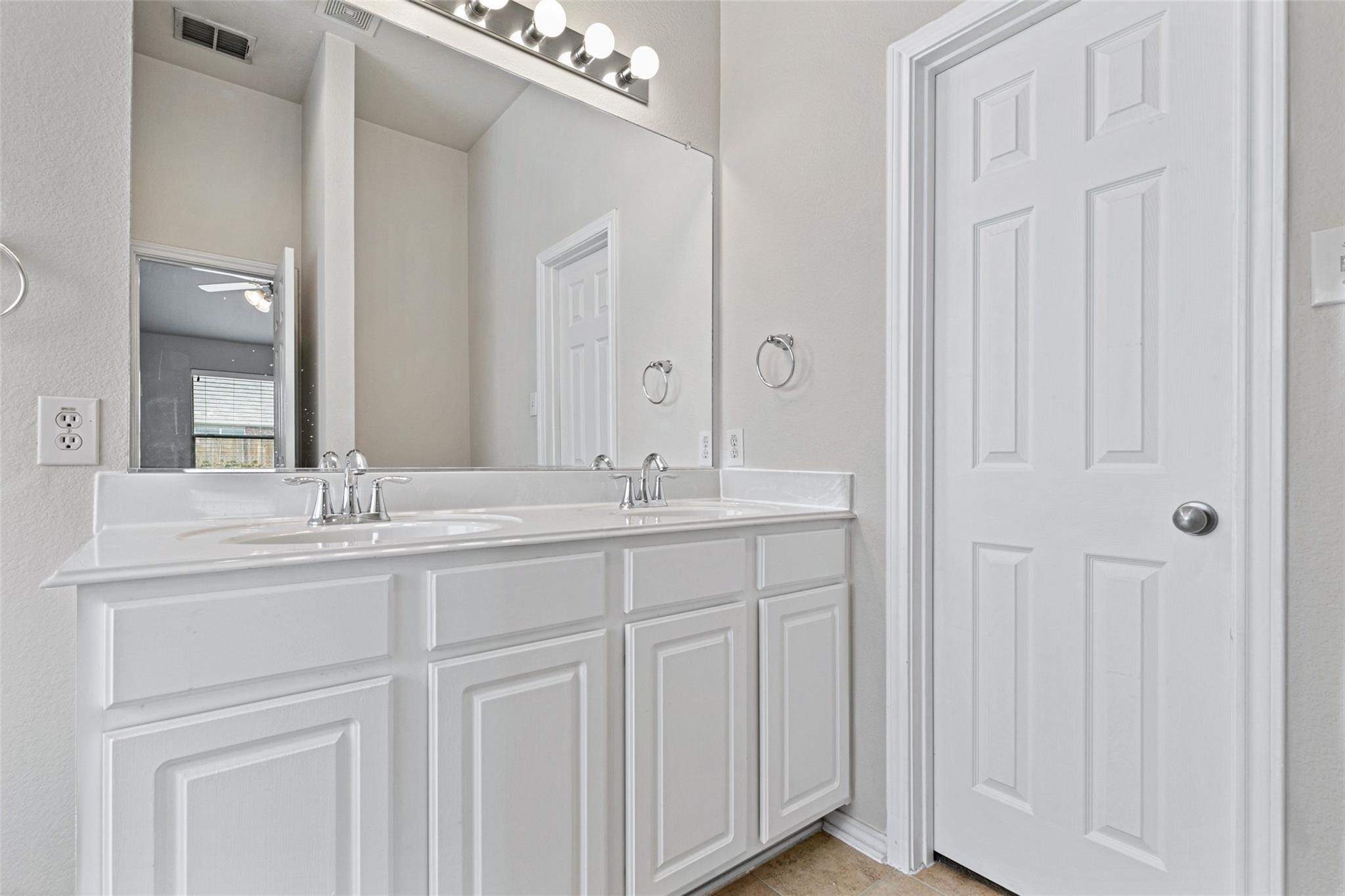1204 Cedar Cove Place Royse City TX 75189