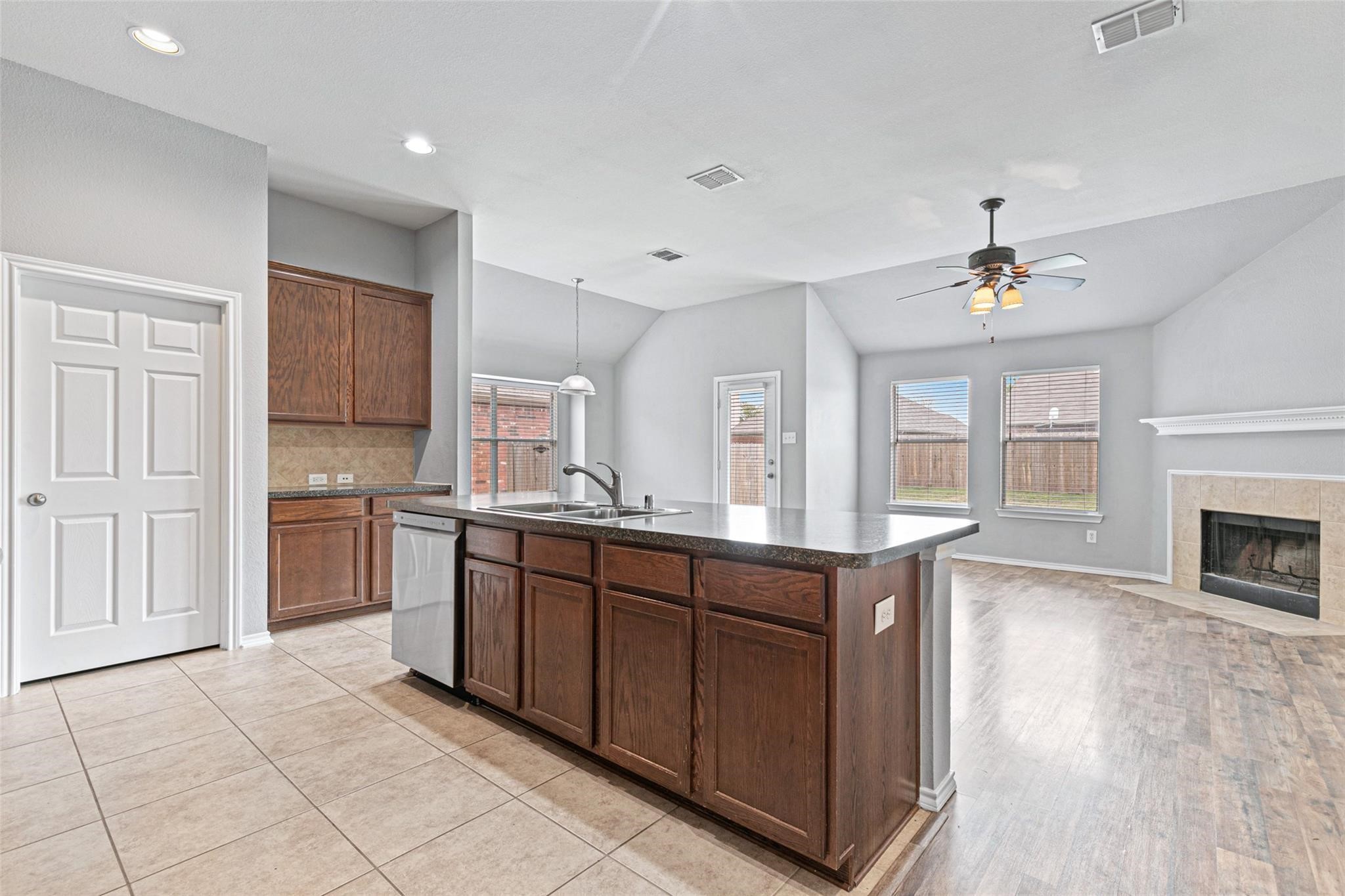 1204 Cedar Cove Place Royse City TX 75189