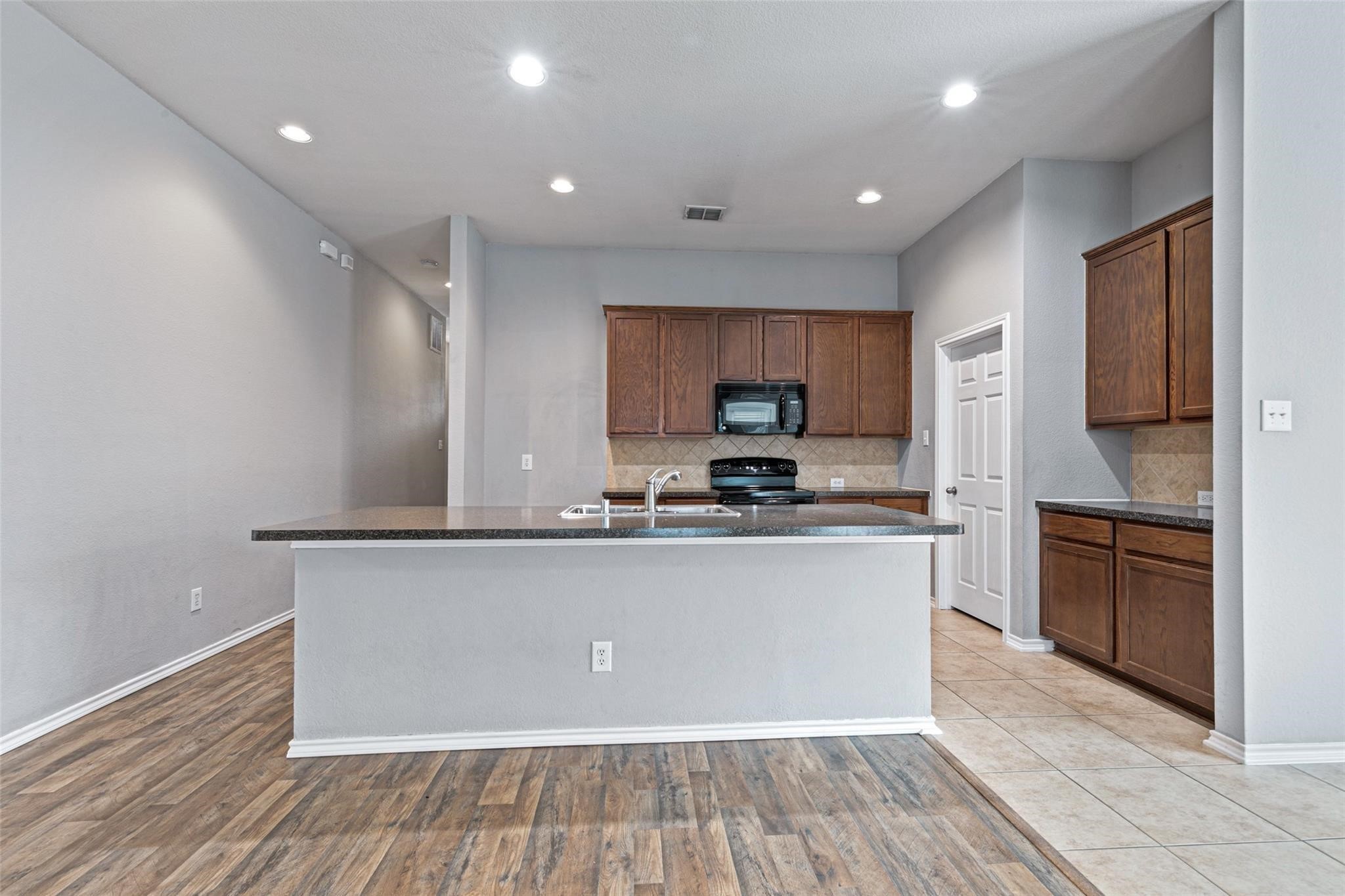 1204 Cedar Cove Place Royse City TX 75189