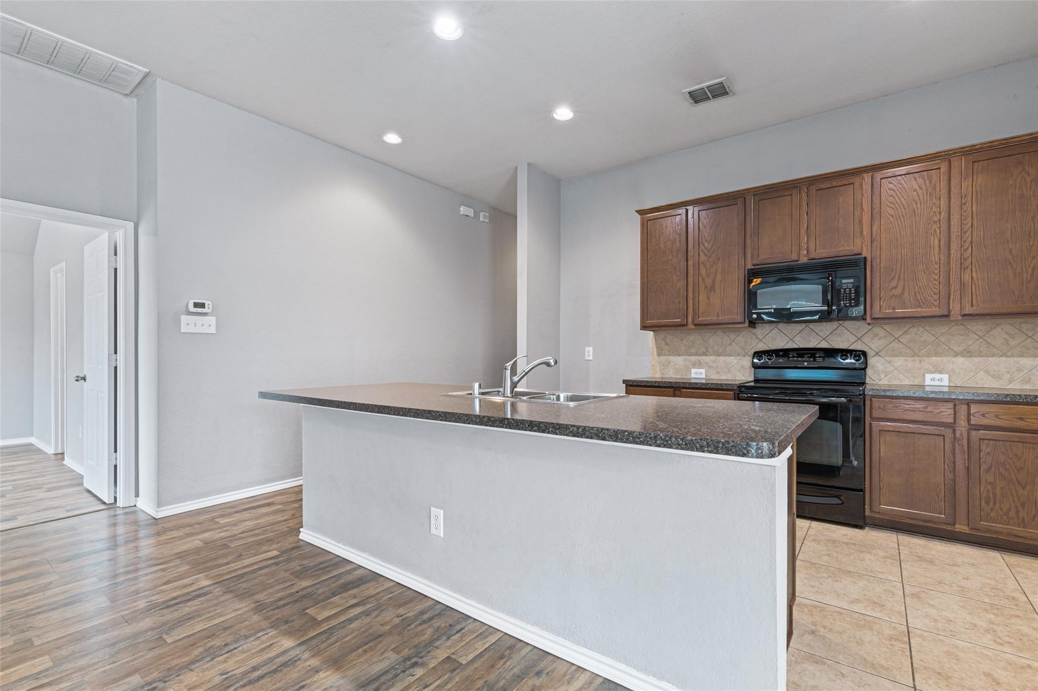 1204 Cedar Cove Place Royse City TX 75189