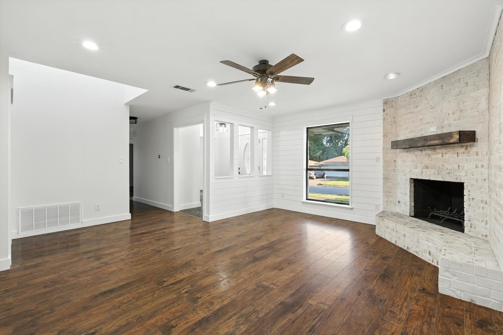 2902 Panhandle Drive Grapevine TX 76051