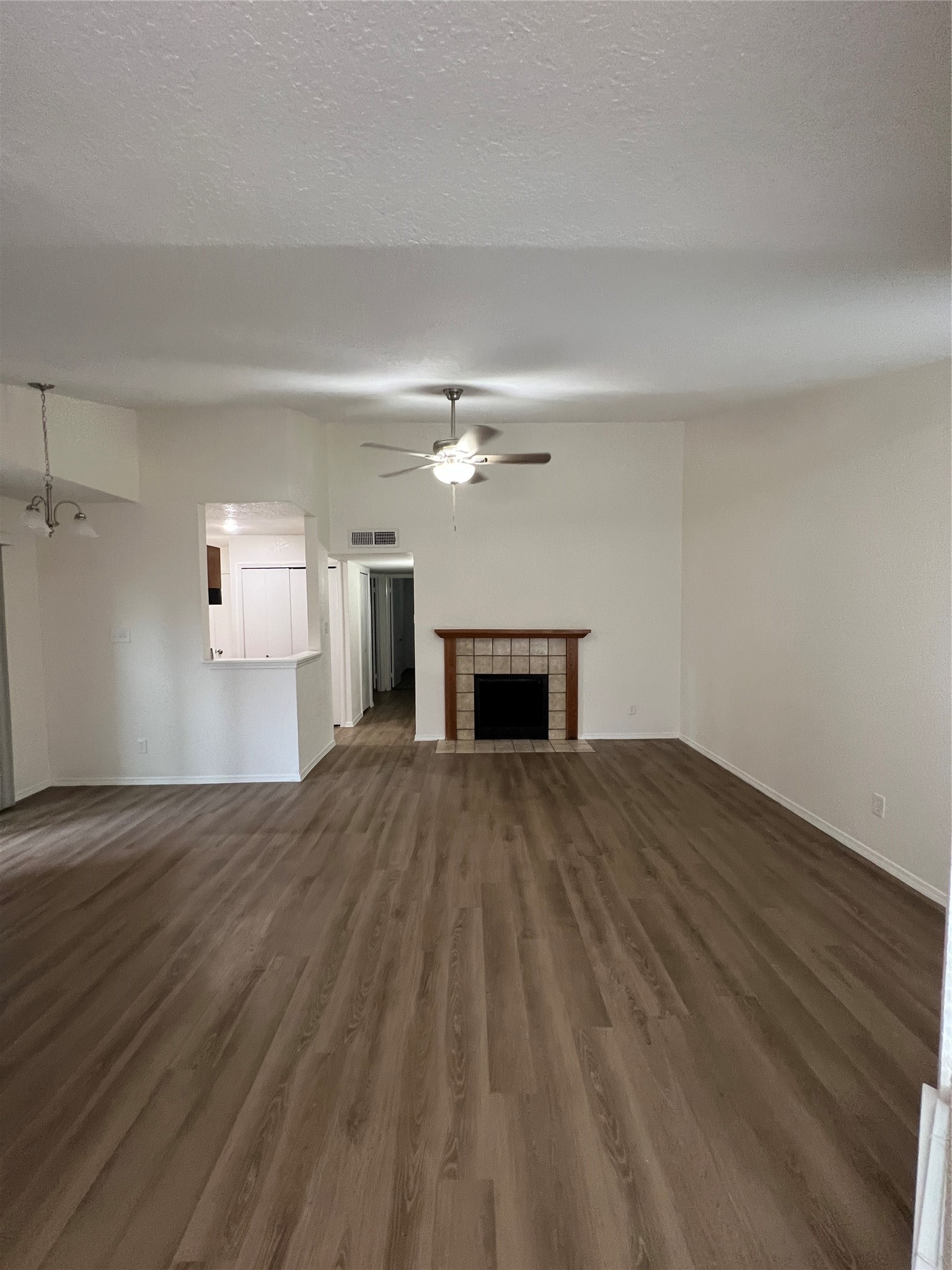 3045 Navarro Lane Grand Prairie TX 75052