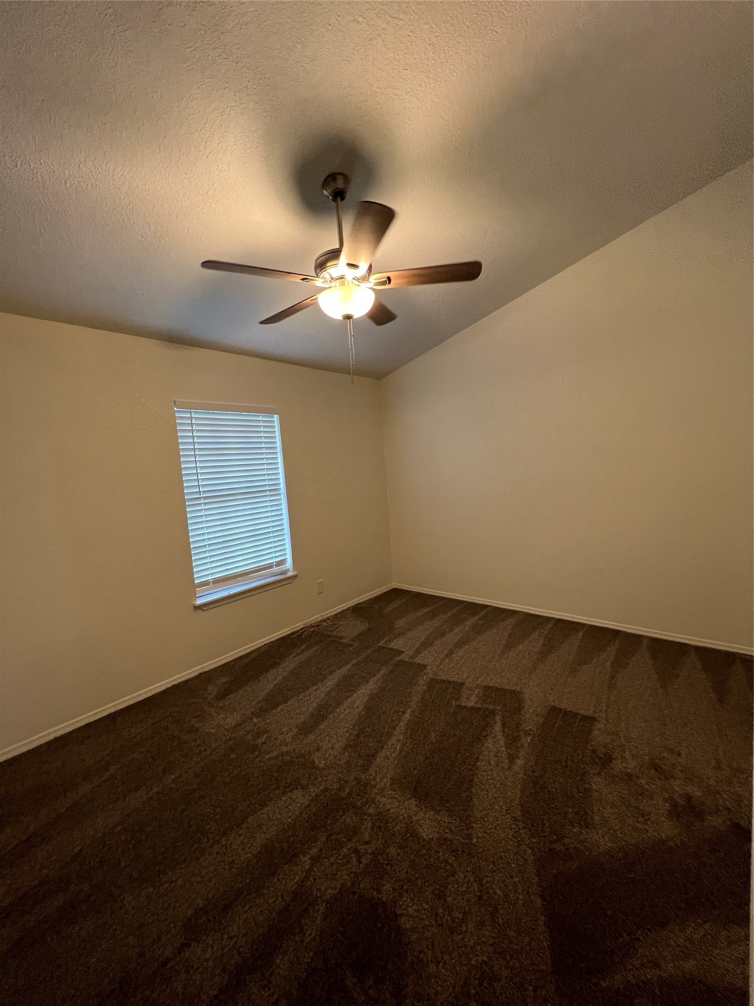 3045 Navarro Lane Grand Prairie TX 75052