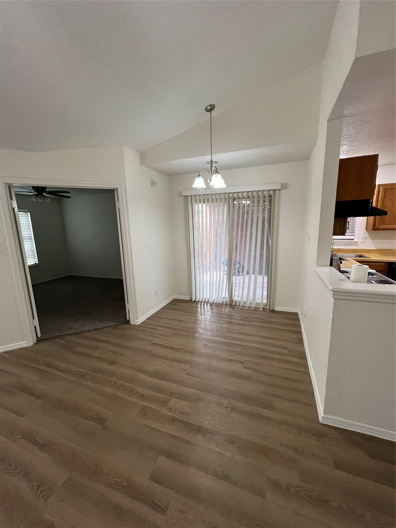 3045 Navarro Lane Grand Prairie TX 75052