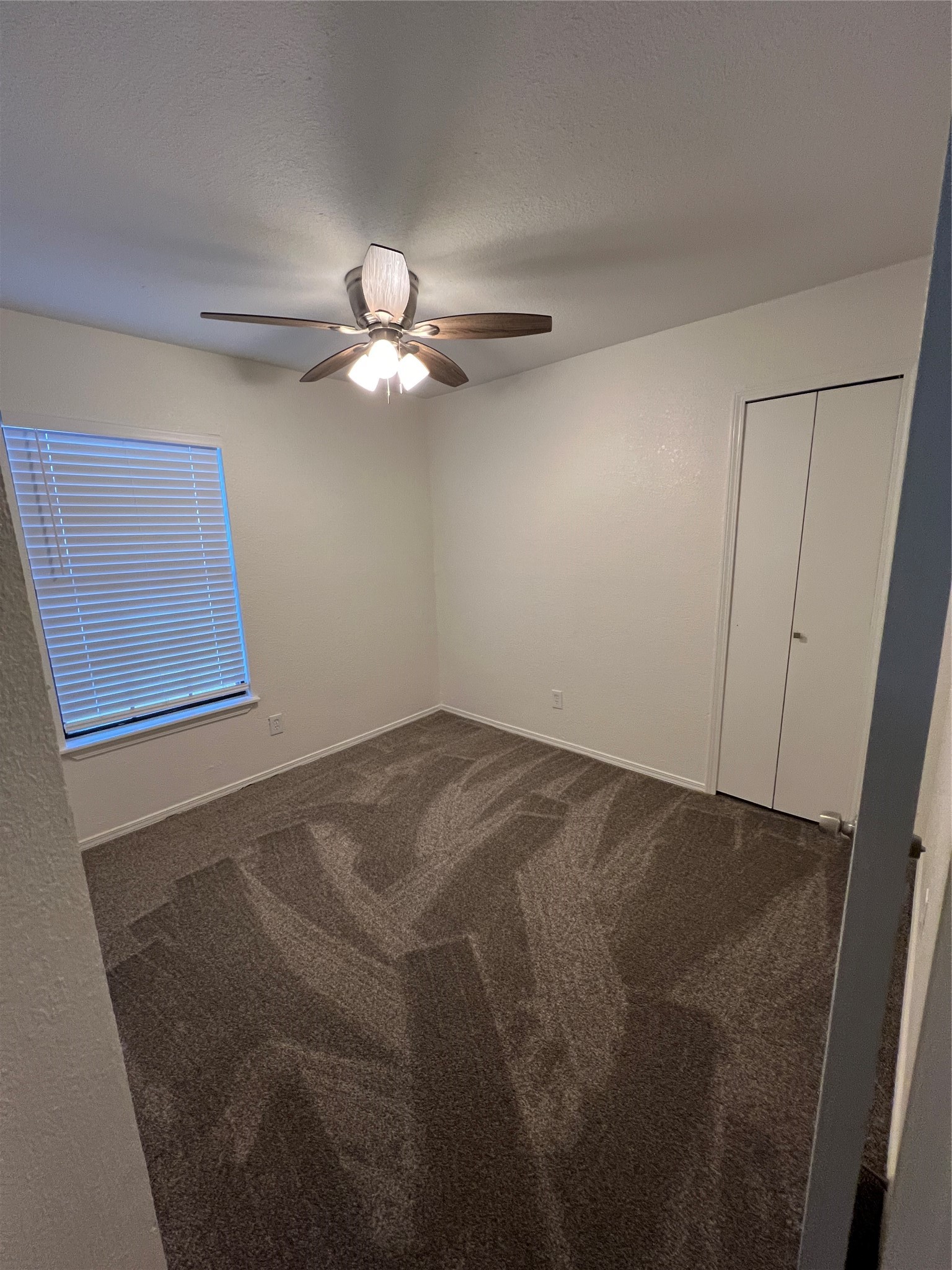3045 Navarro Lane Grand Prairie TX 75052