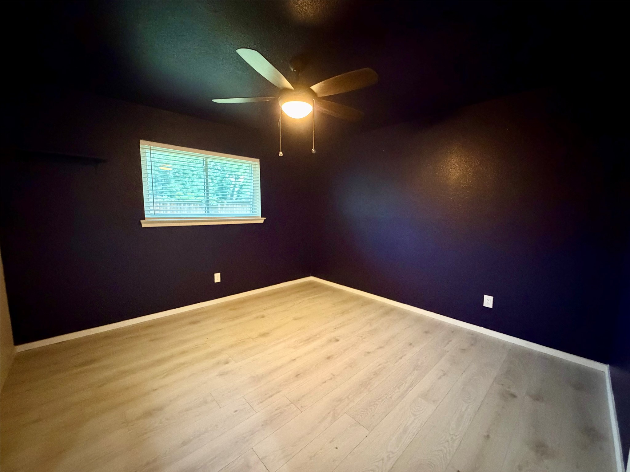 2021 Lexington Place Bedford TX 76022