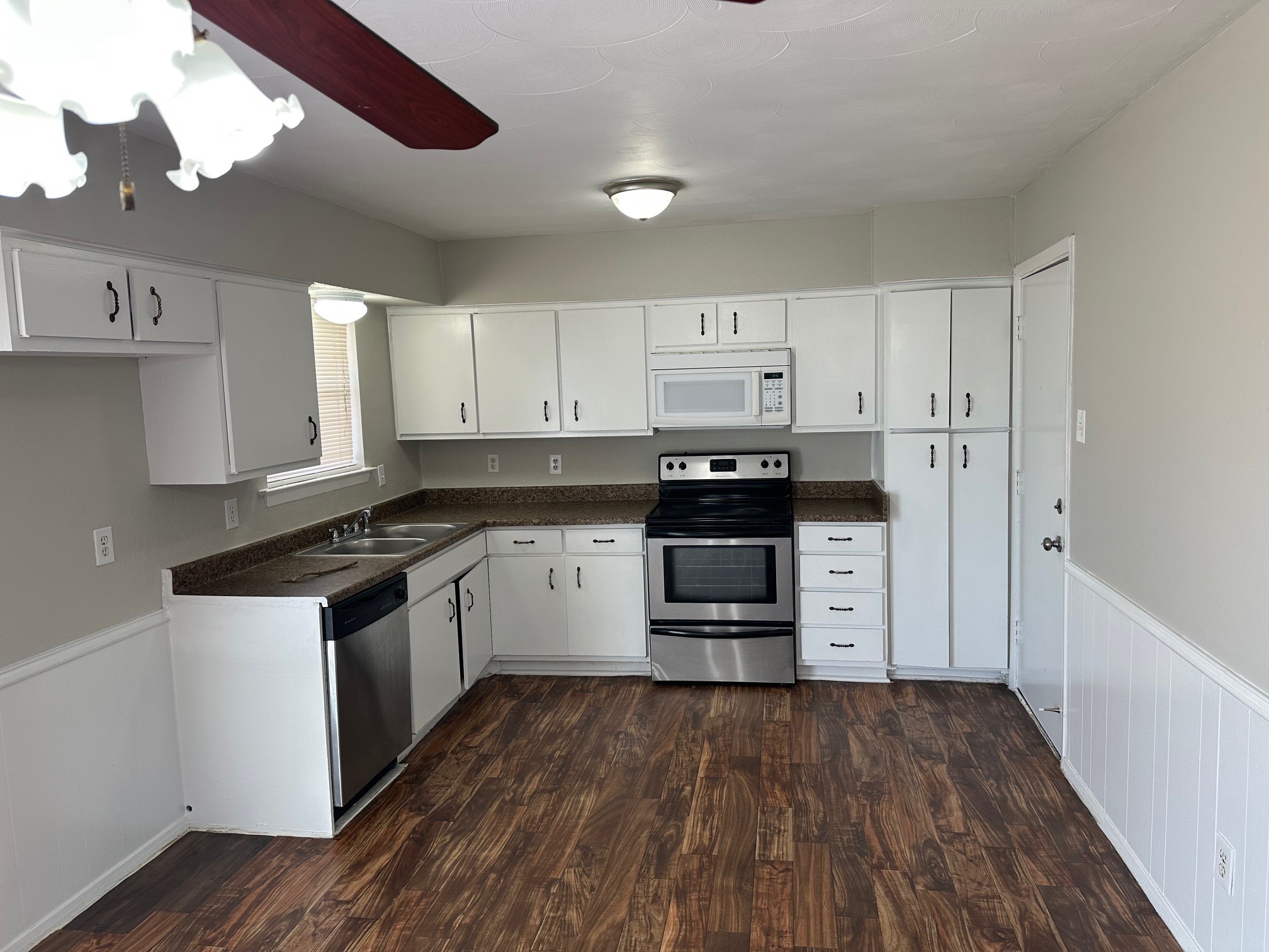 4614 Hanover Drive Garland TX 75042