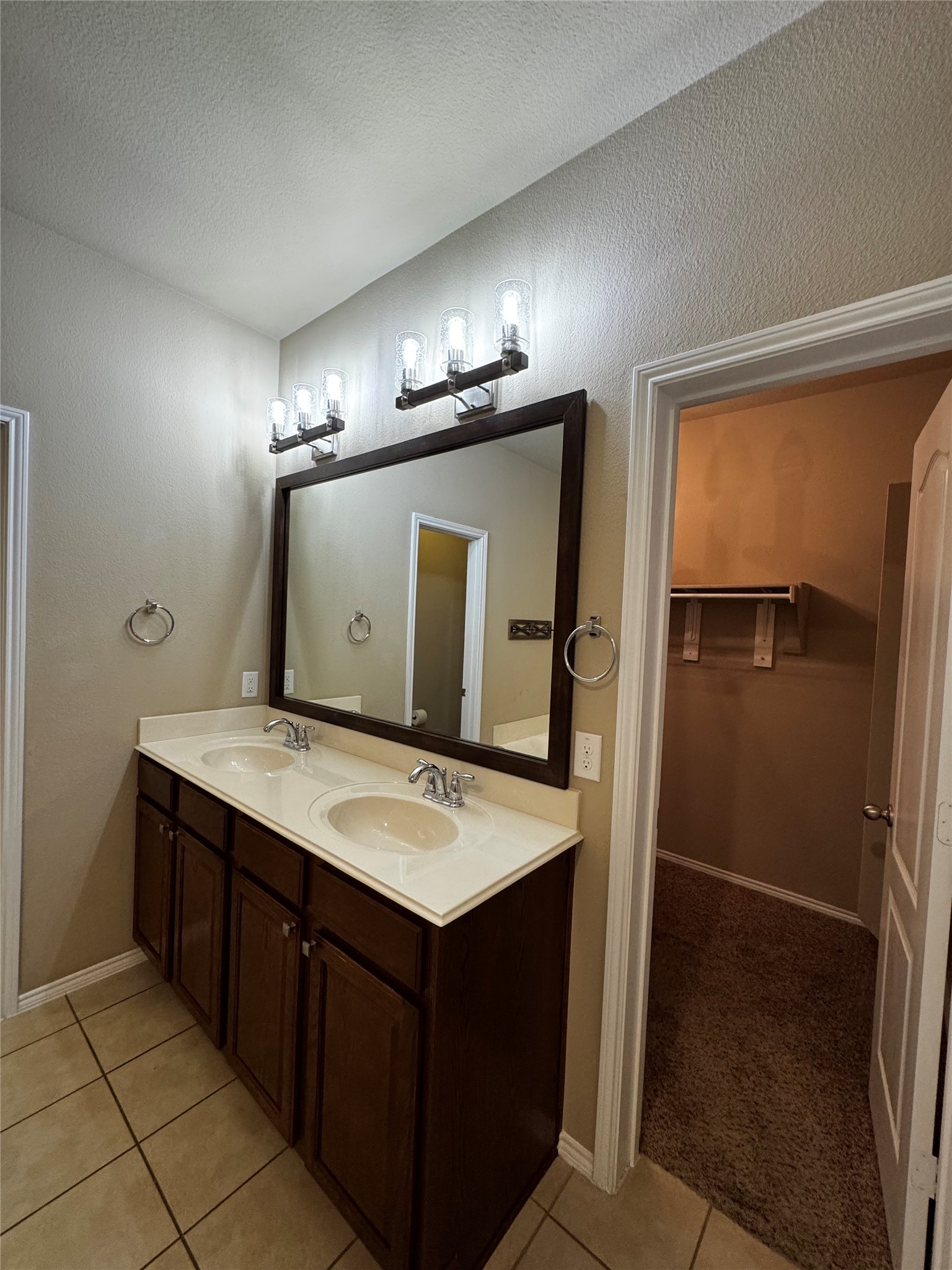 4548 Fern Valley Drive Fort Worth TX 76244