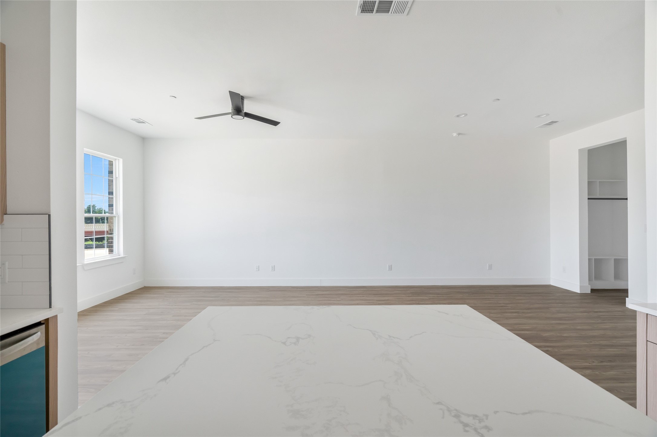 3449 Sanjeev Drive Irving TX 75060