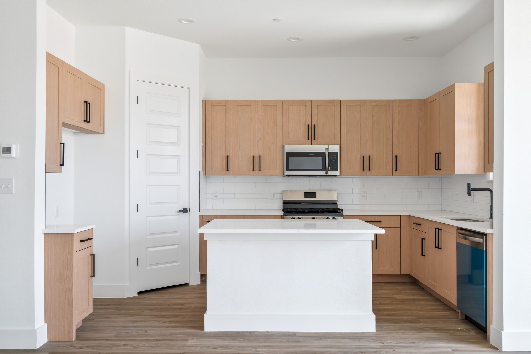 3449 Sanjeev Drive Irving TX 75060