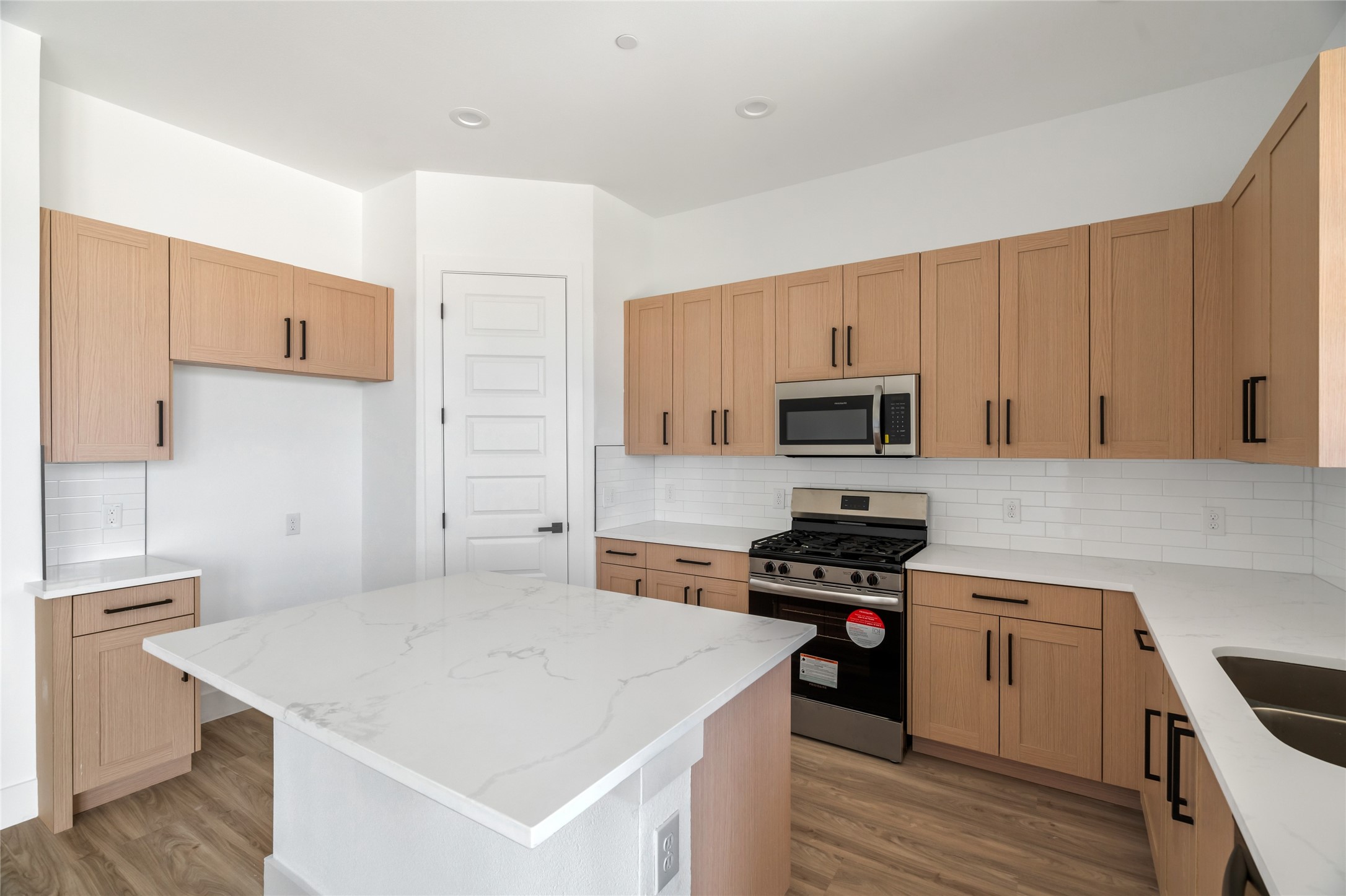 3449 Sanjeev Drive Irving TX 75060