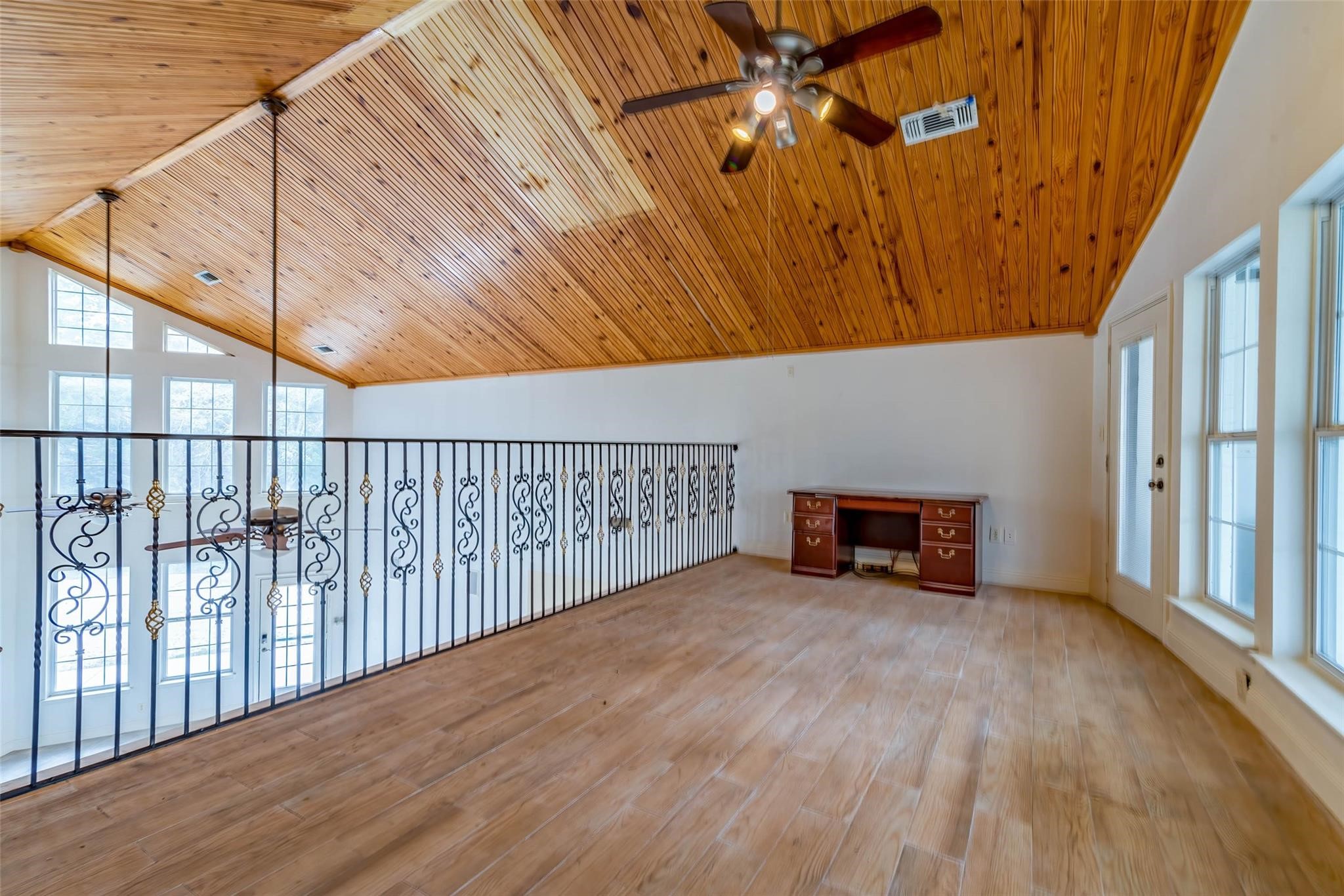 16301 State Highway 121 N Blue Ridge TX 75424