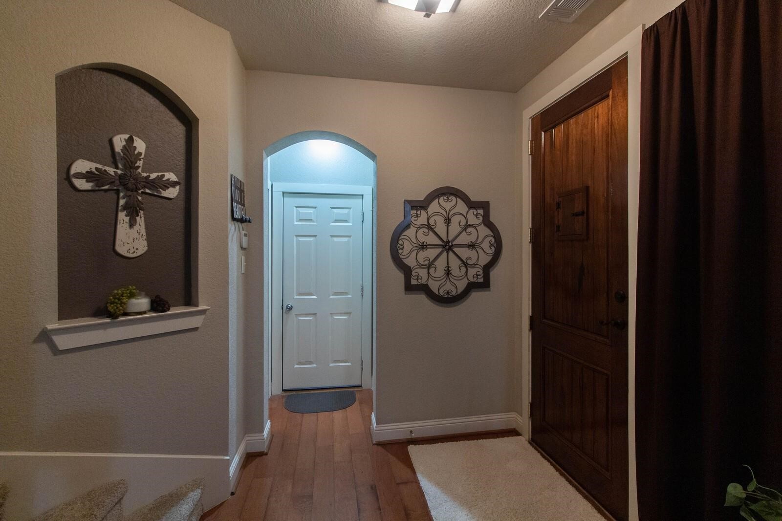 1605 Brook Glen Drive Euless TX 76039